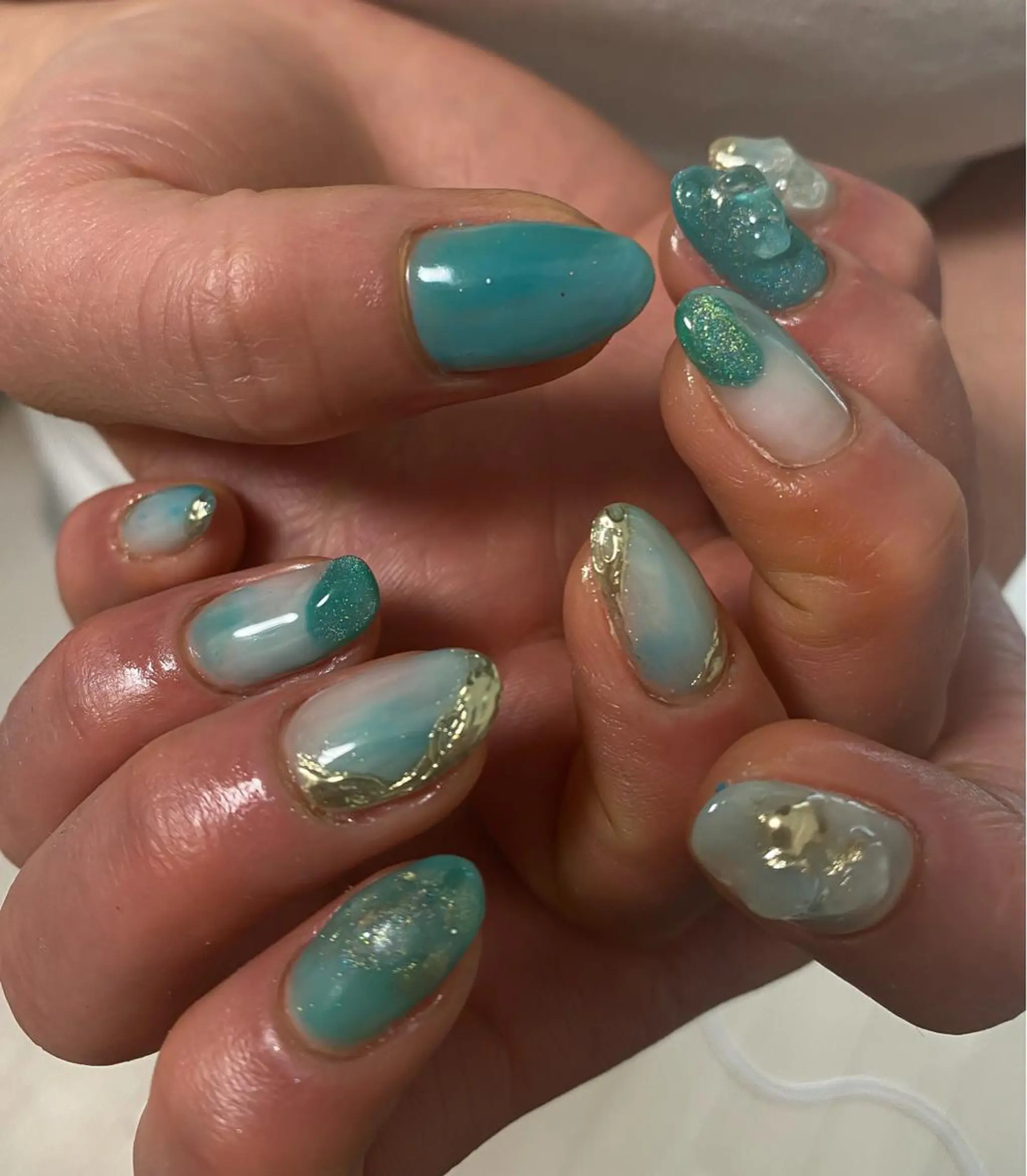 ネイル ミラーネイル BNT nailsのネイルデザイン