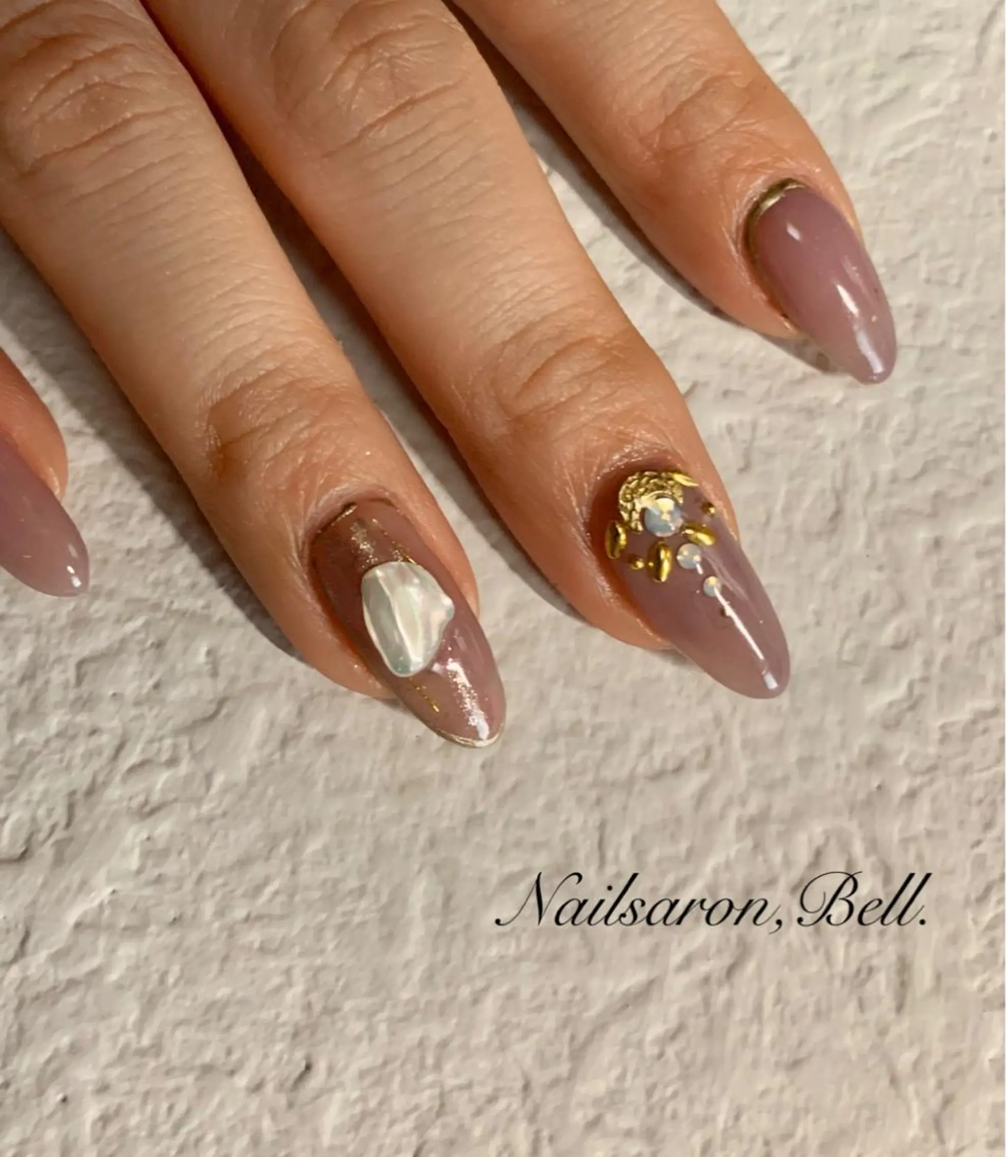 ネイル ハンドネイル Y. Reonaのネイルデザイン