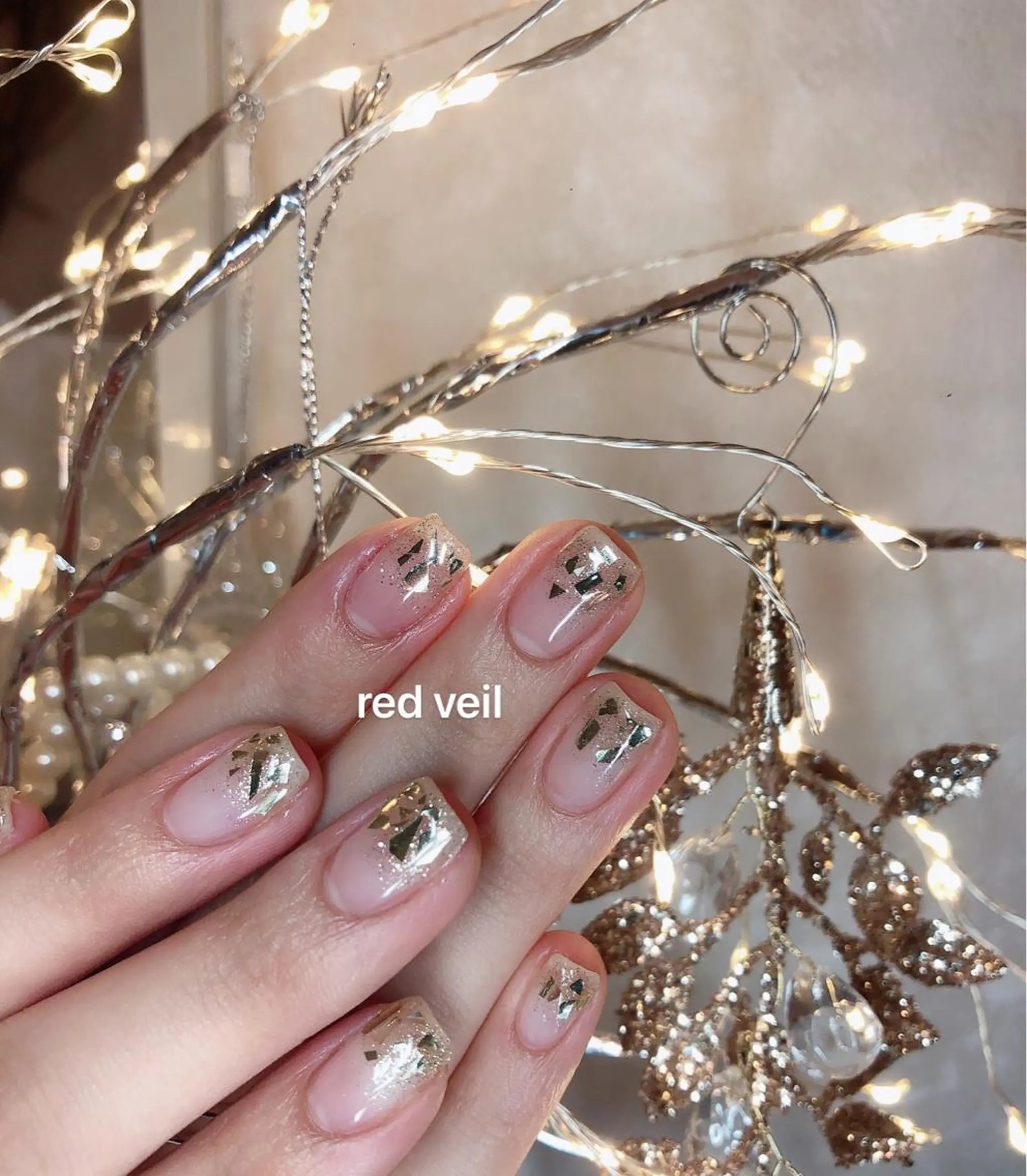 ミディアム ネイル 長さ出し専門 nynaのネイルデザイン