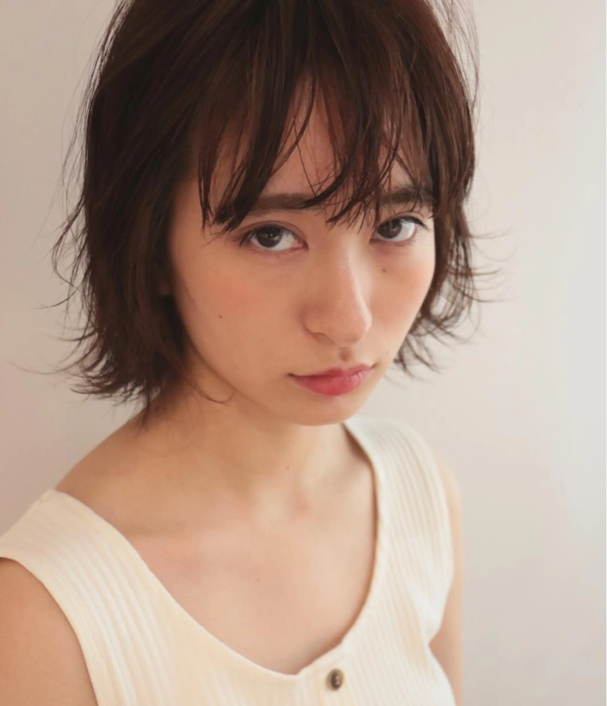 ミディアム カラー 安村 美奈のヘアスタイル