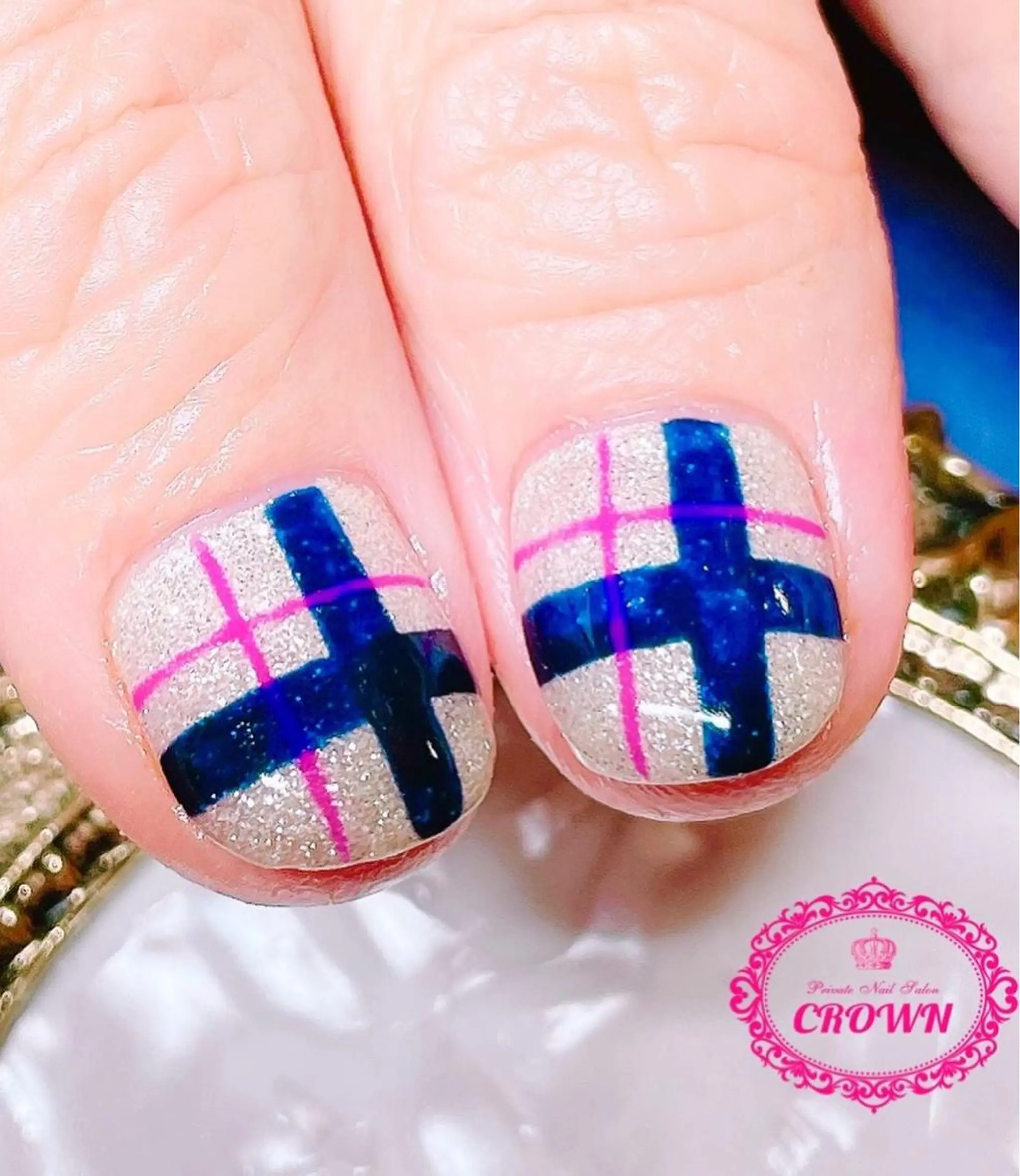 ネイル CROWN プライベートサロンのネイルデザイン
