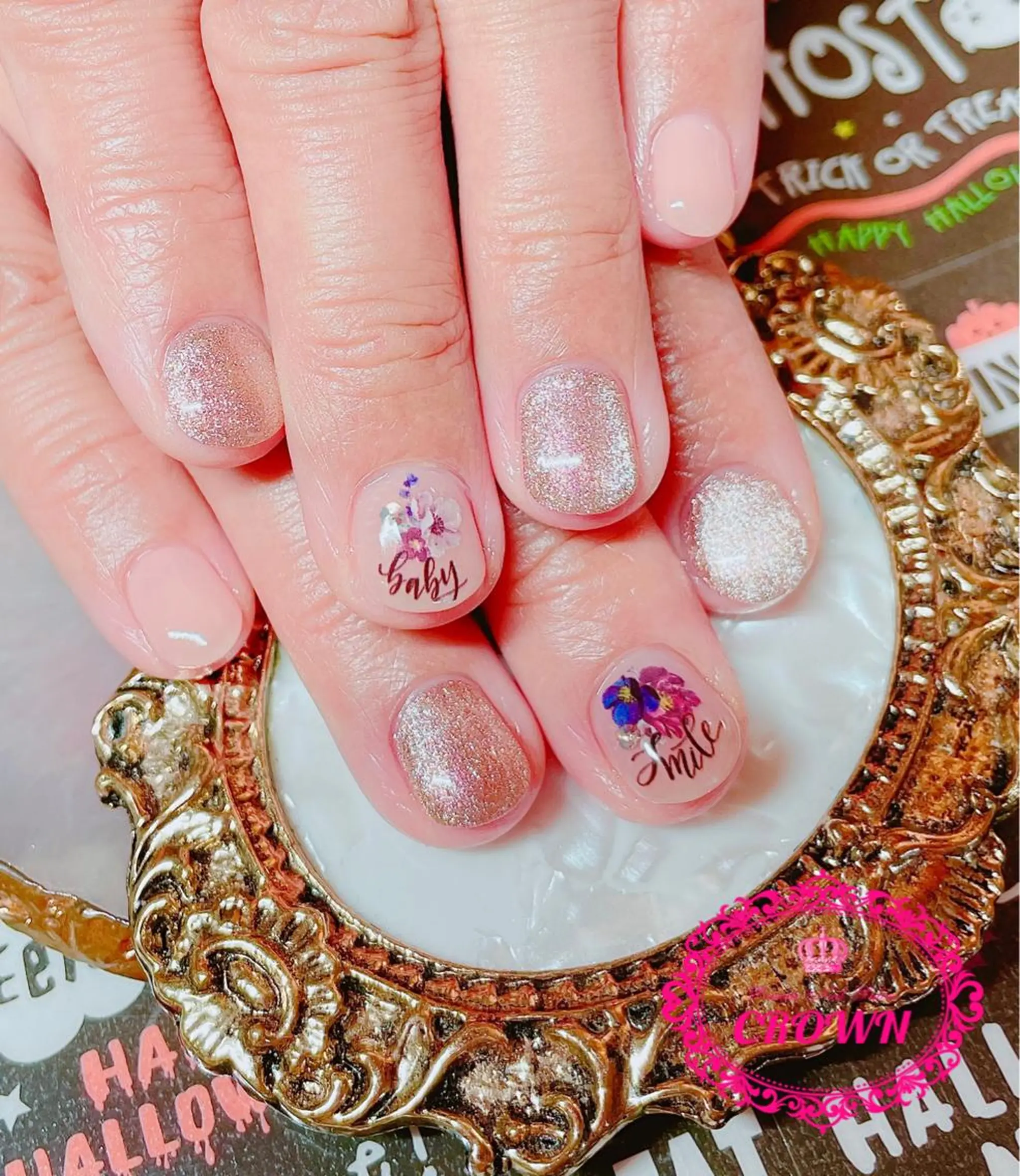 ネイル CROWN プライベートサロンのネイルデザイン