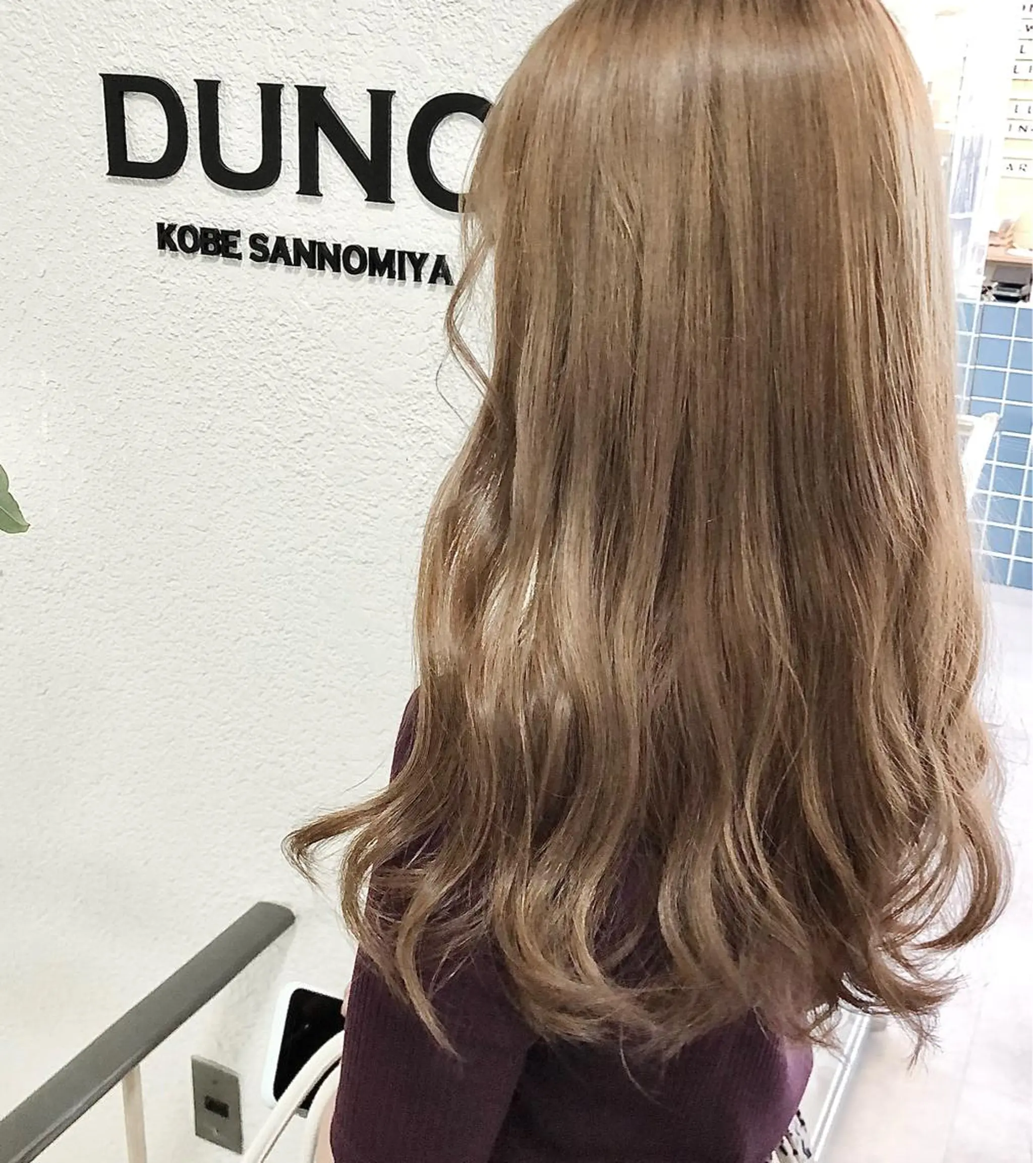 ロング カラー ベージュカラー ミルクティーベージュ Saori / さおりのヘアスタイル