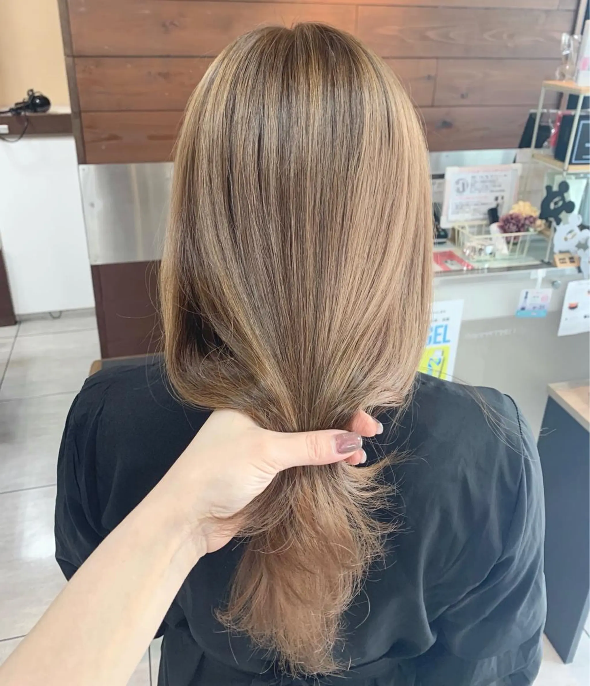 ミディアム ヘアカラー 🫧艶髪カラー🫧 森本くるみのヘアスタイル