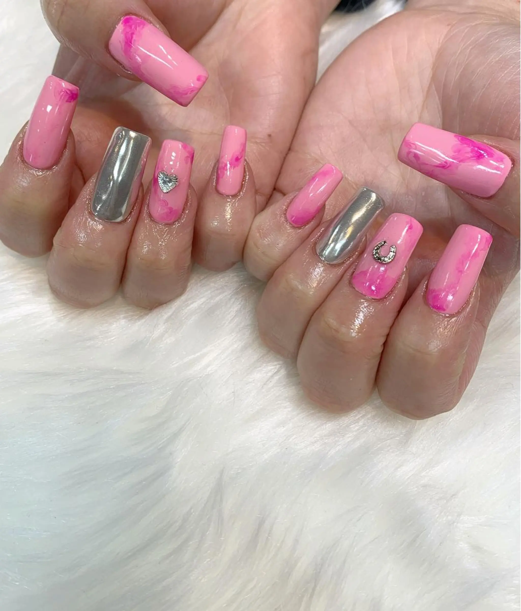 ネイル ロングネイル スカルプネイル ハンドネイル glow_ nailのネイルデザイン