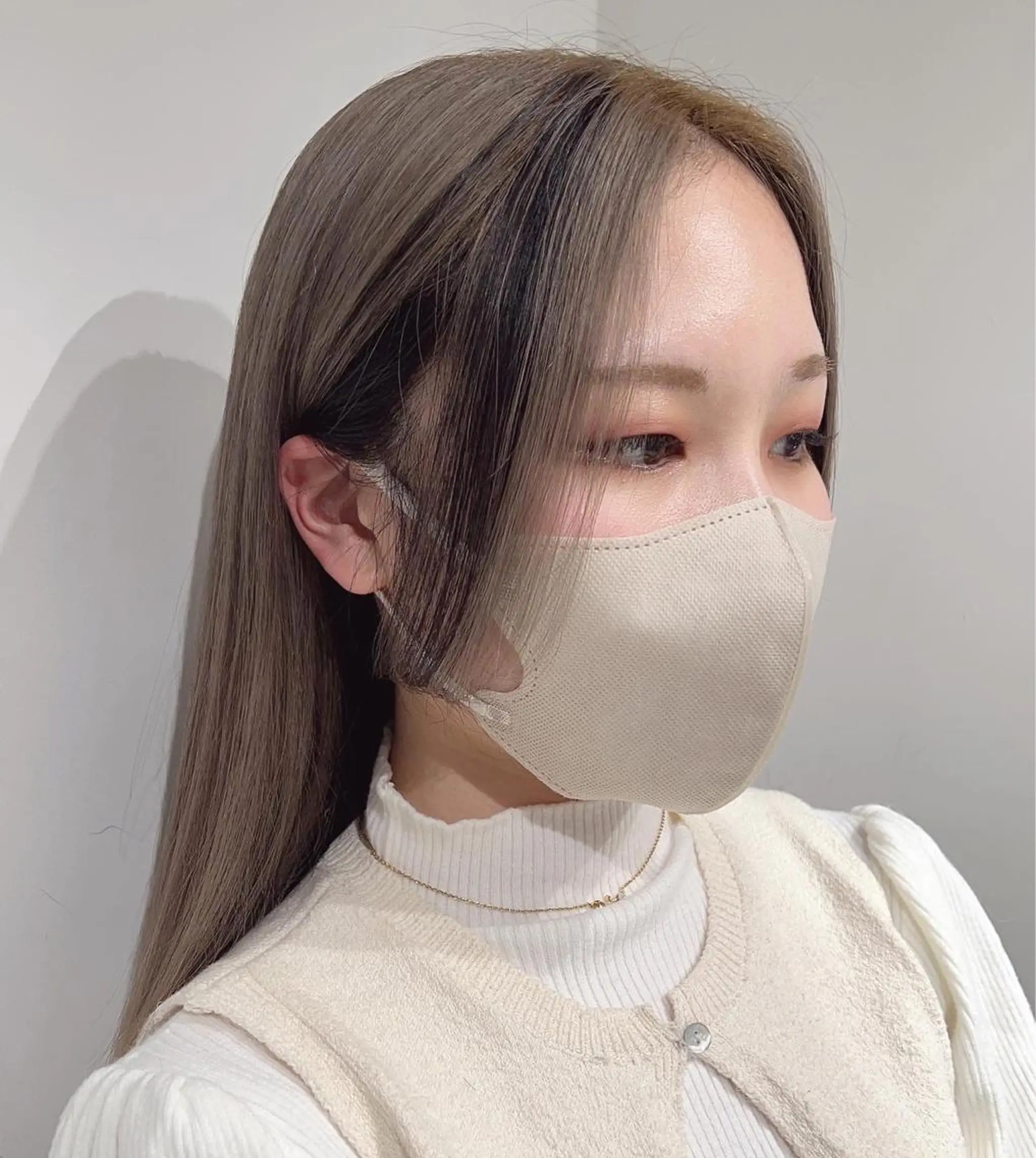 ロング カラー 黒髪 デザインカラー カット ヘアカラー トリートメント ヘッドスパ スキバサミを使わない カット🌼唯🌼のヘアスタイル