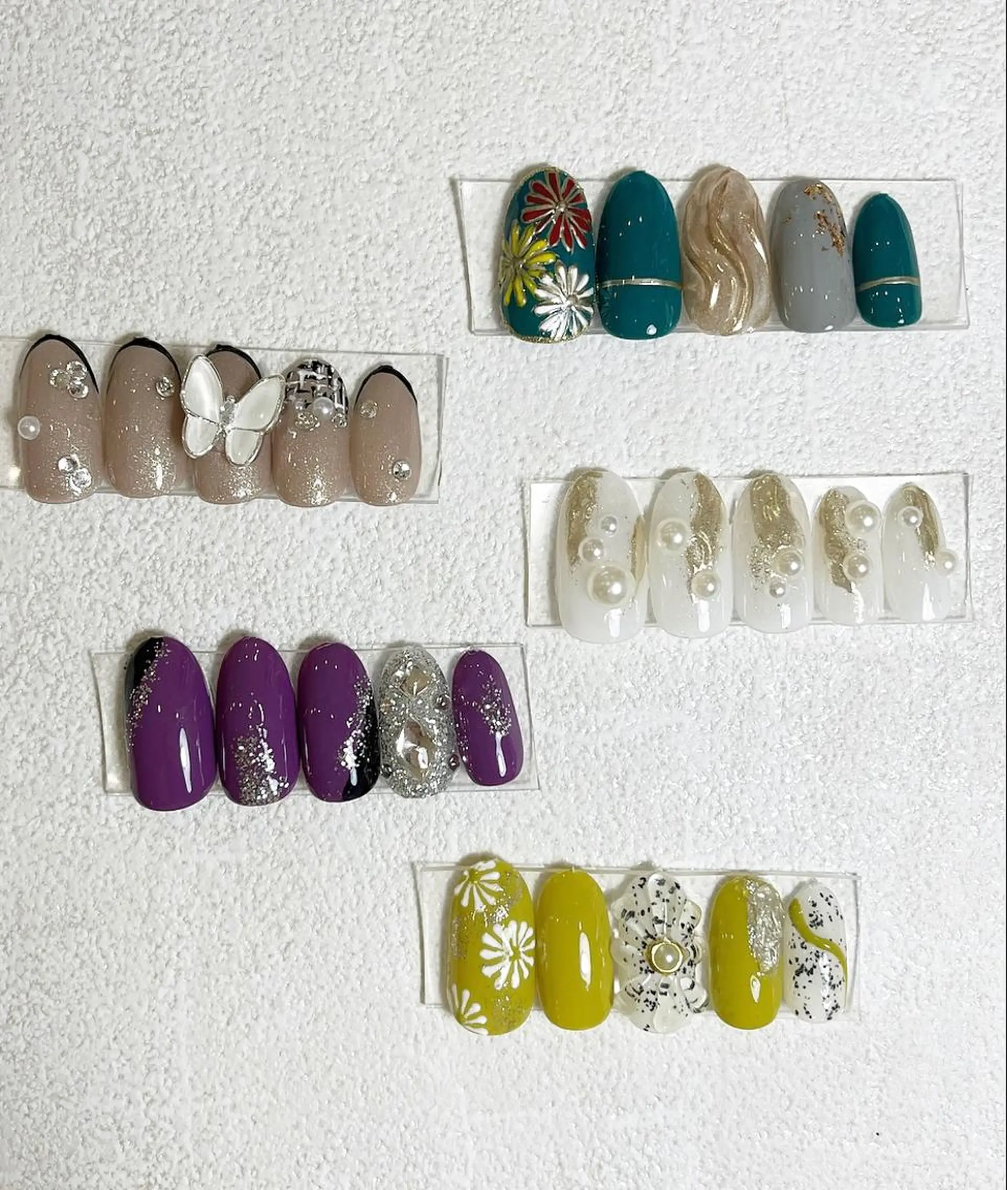 ネイル アートネイル ジェルネイル ニュアンスネイル 冬ネイル #Amin nail salonのネイルデザイン