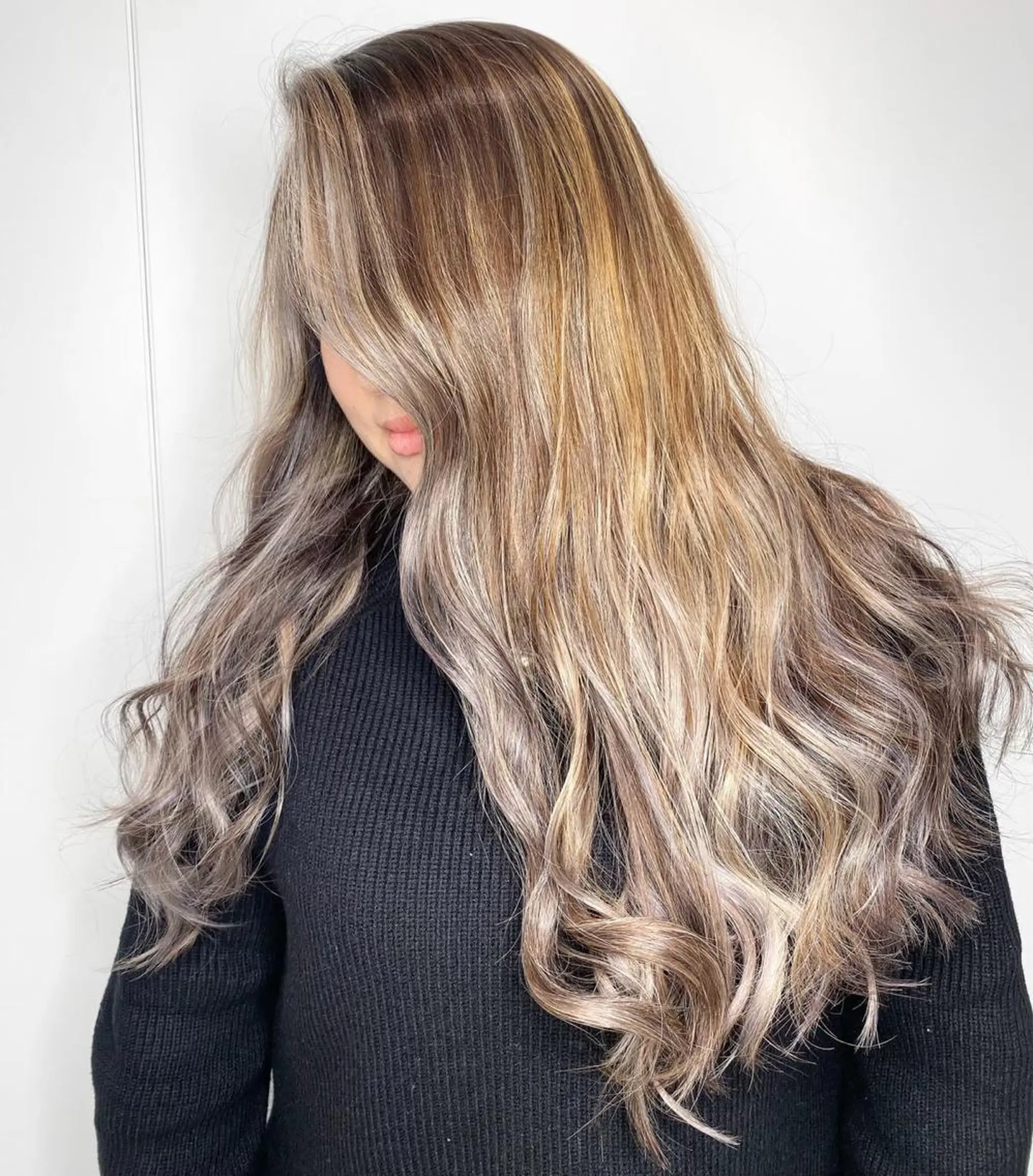 ロング カラー デザインカラーウルフ 宙也のヘアスタイル