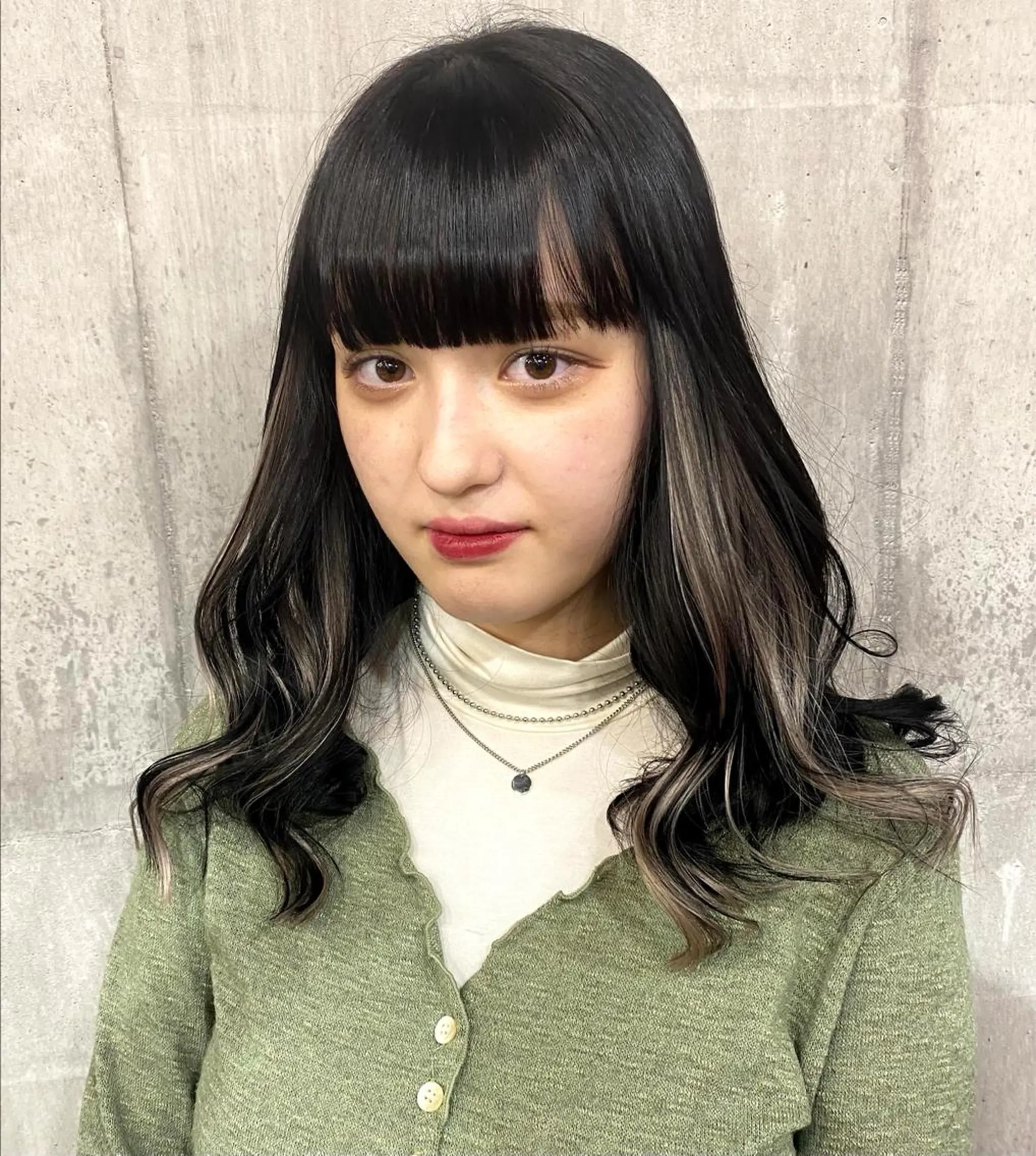 ミディアム カラー インナーカラー SHURI❤️‍🔥 中/韓mix ♡のヘアスタイル