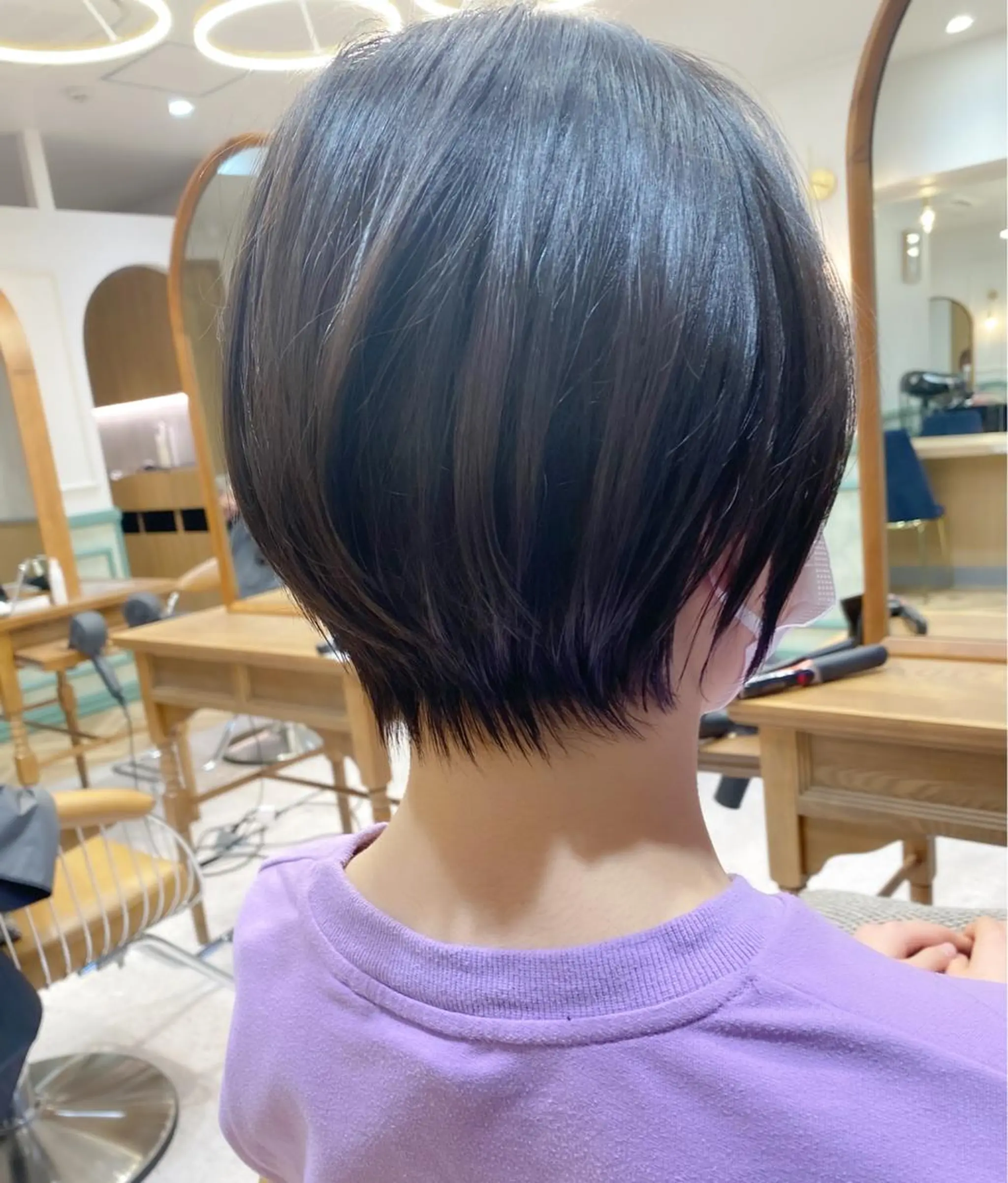 ショート レイヤー/ボブ 高嶋 優のヘアスタイル