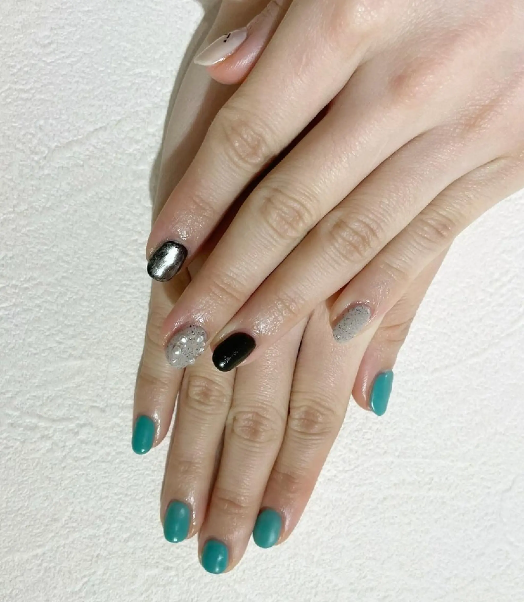 ネイル ハンドネイル Fleur 【フルール】のネイルデザイン