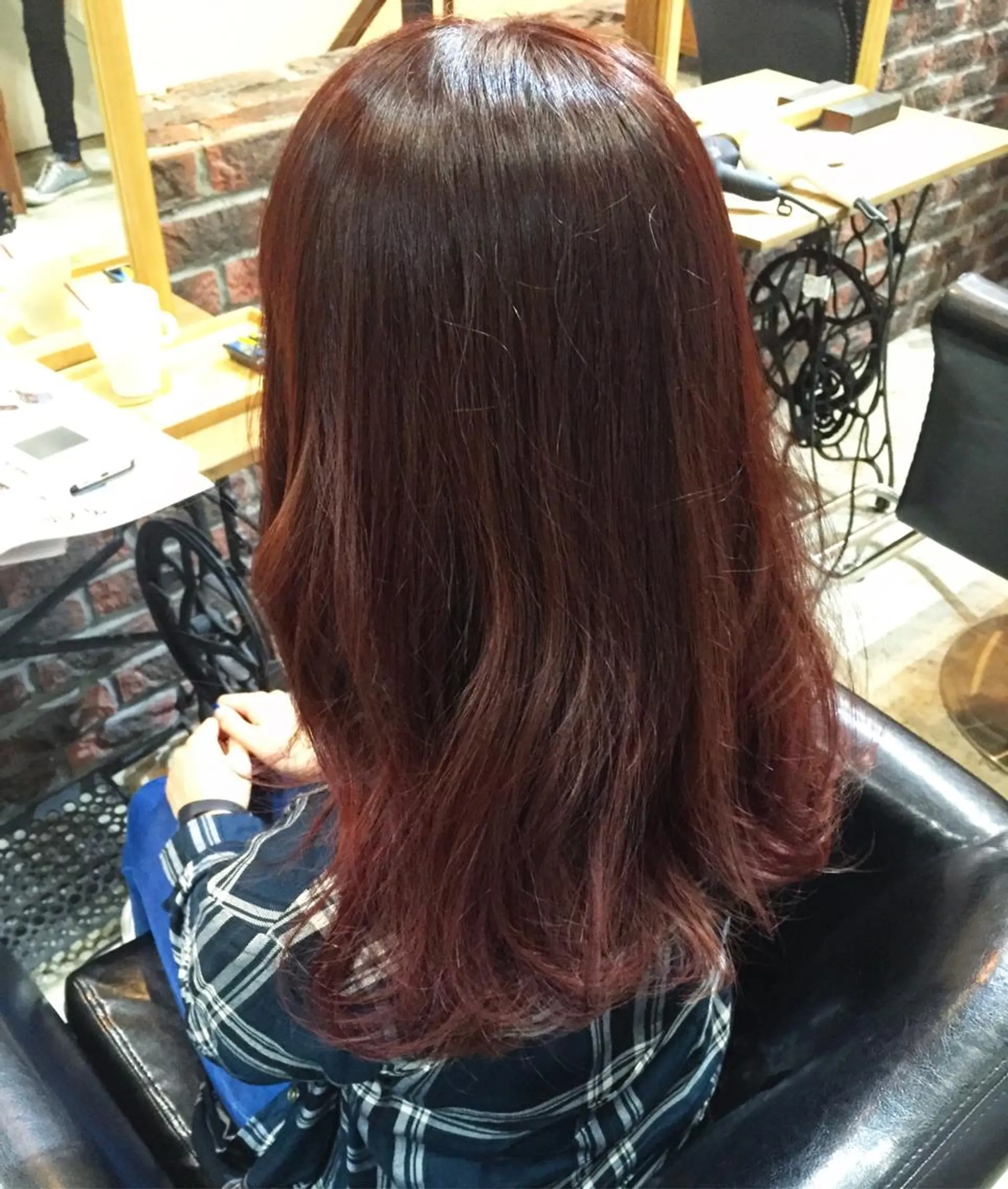 カラー グラデーションカラー ピンクカラー バイオレットカラー skin所属・中村 梨沙のマツエク・マツパデザイン