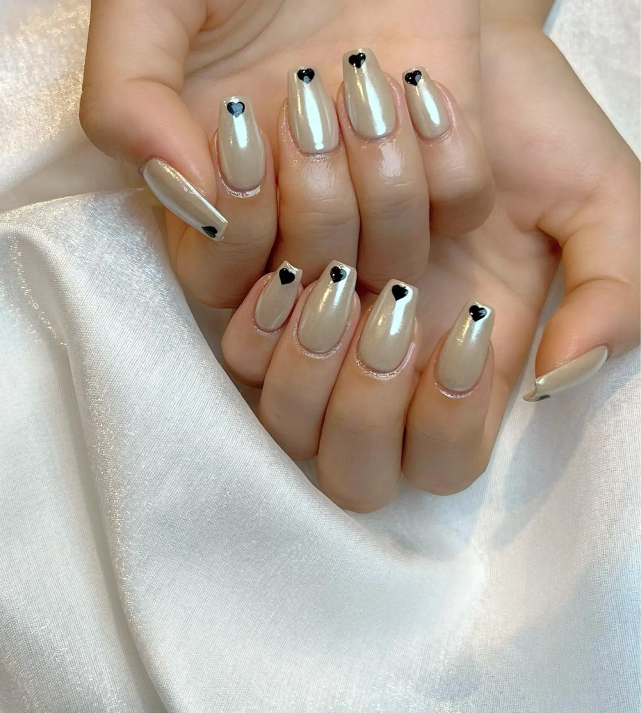 ネイル ハート Lino+ ネイル&よもぎ蒸しのネイルデザイン