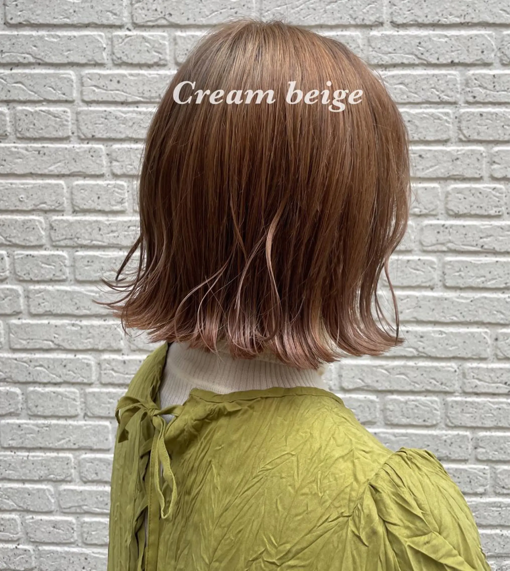 ショート カラー ベージュカラー ブリーチ 透明感カラー SHEARA BY CARE所属・. AYUKAのヘアスタイル