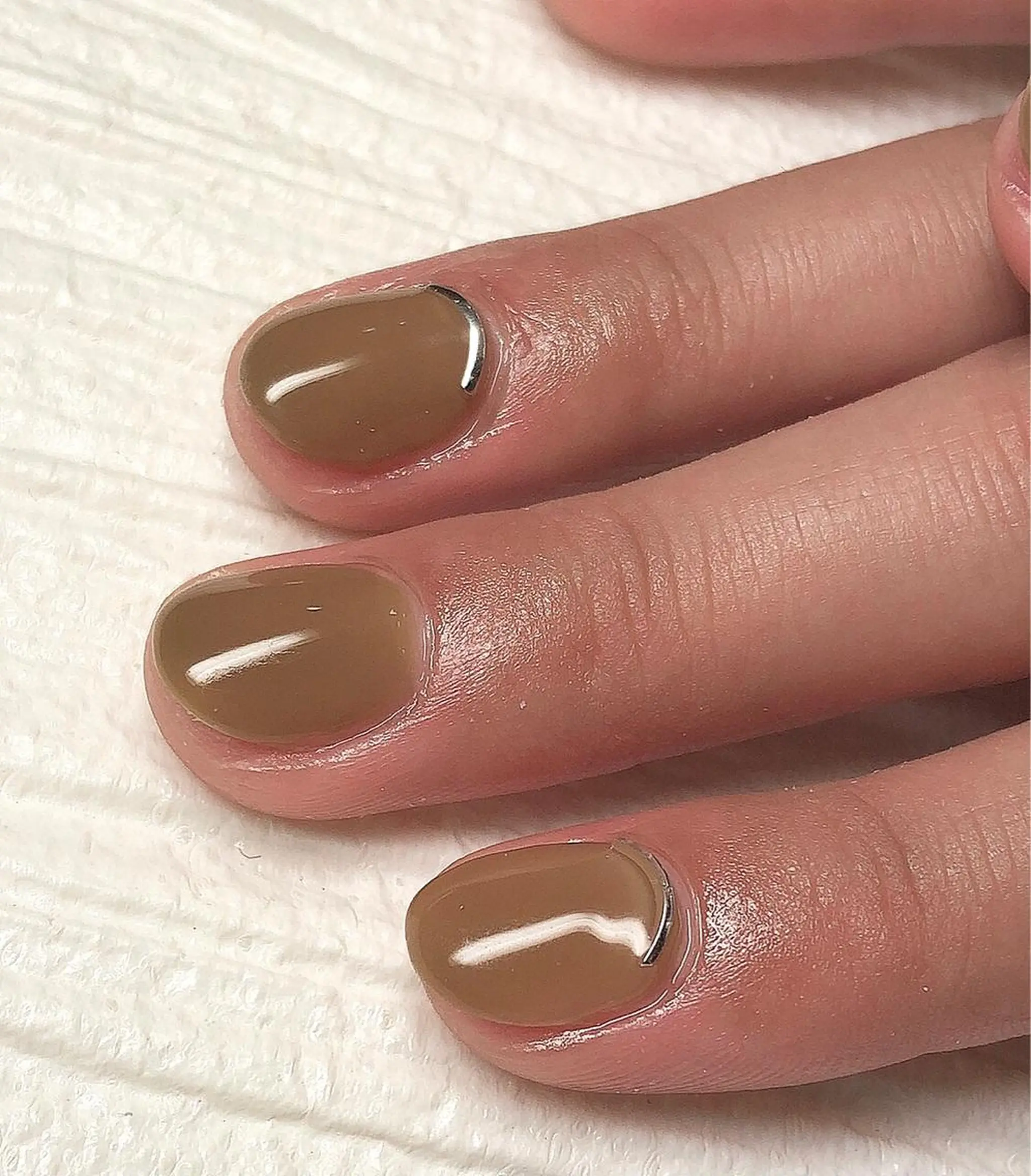 ショート ネイル ハンドネイル 🦋Kiyomi. 🦋のネイルデザイン