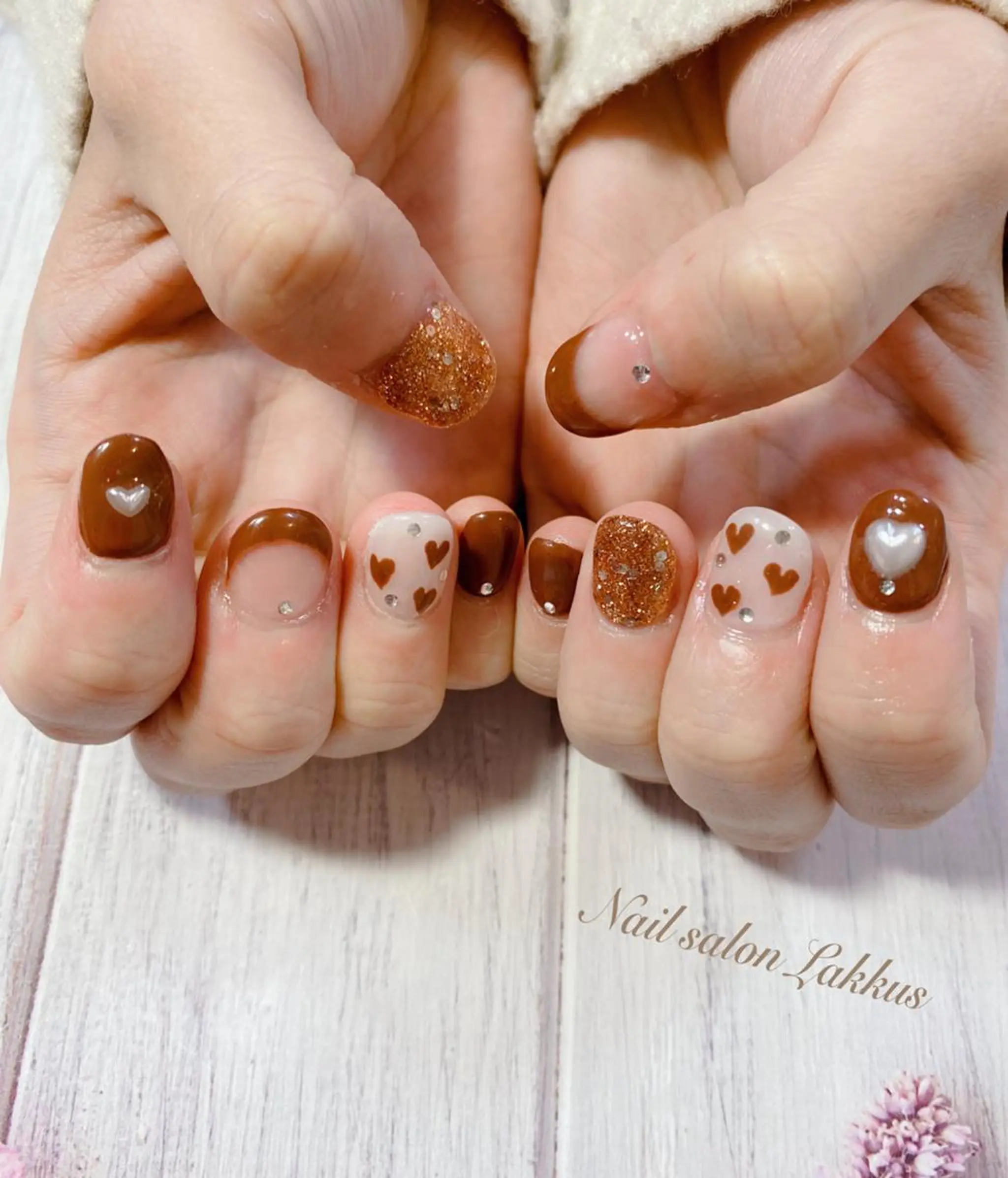 ネイル バレンタイン Lakkus T－CHIのネイルデザイン