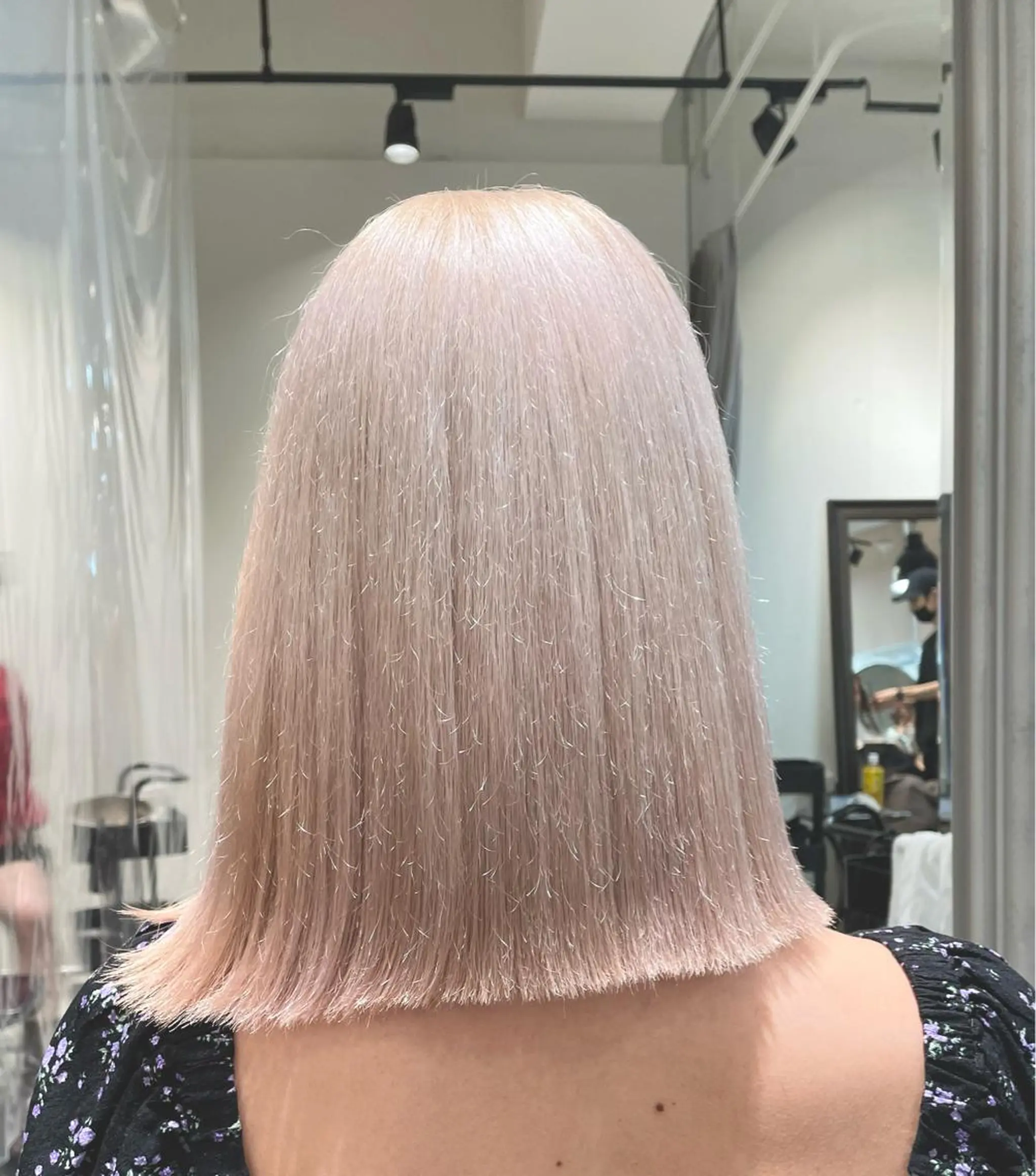 ミディアム カラー ヘアアレンジ ヘアカラー 🌹TikTok4万 フォロワー🌹AKIのヘアスタイル