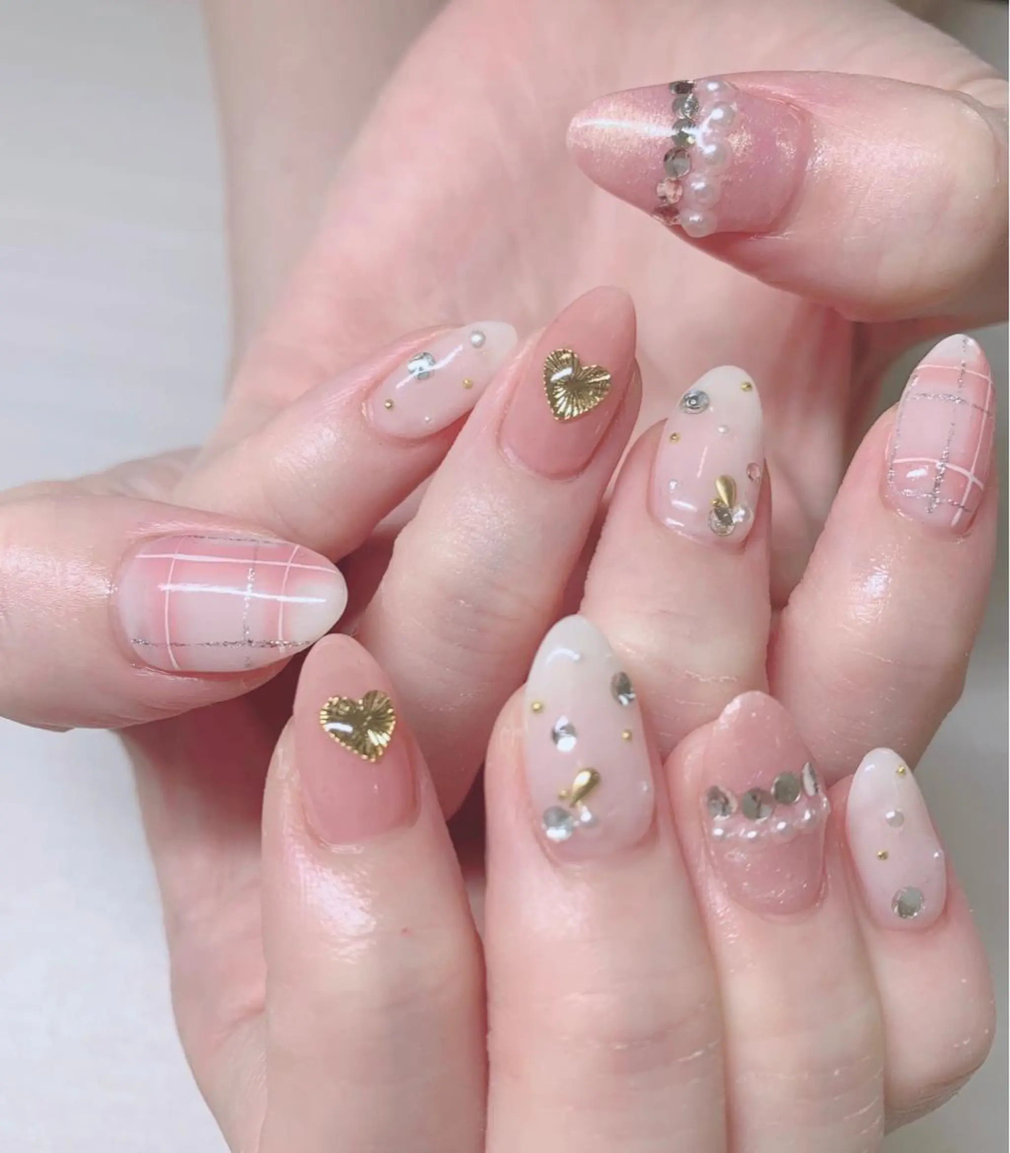 カラー ネイル ハンドネイル Cozy_ ilumのネイルデザイン