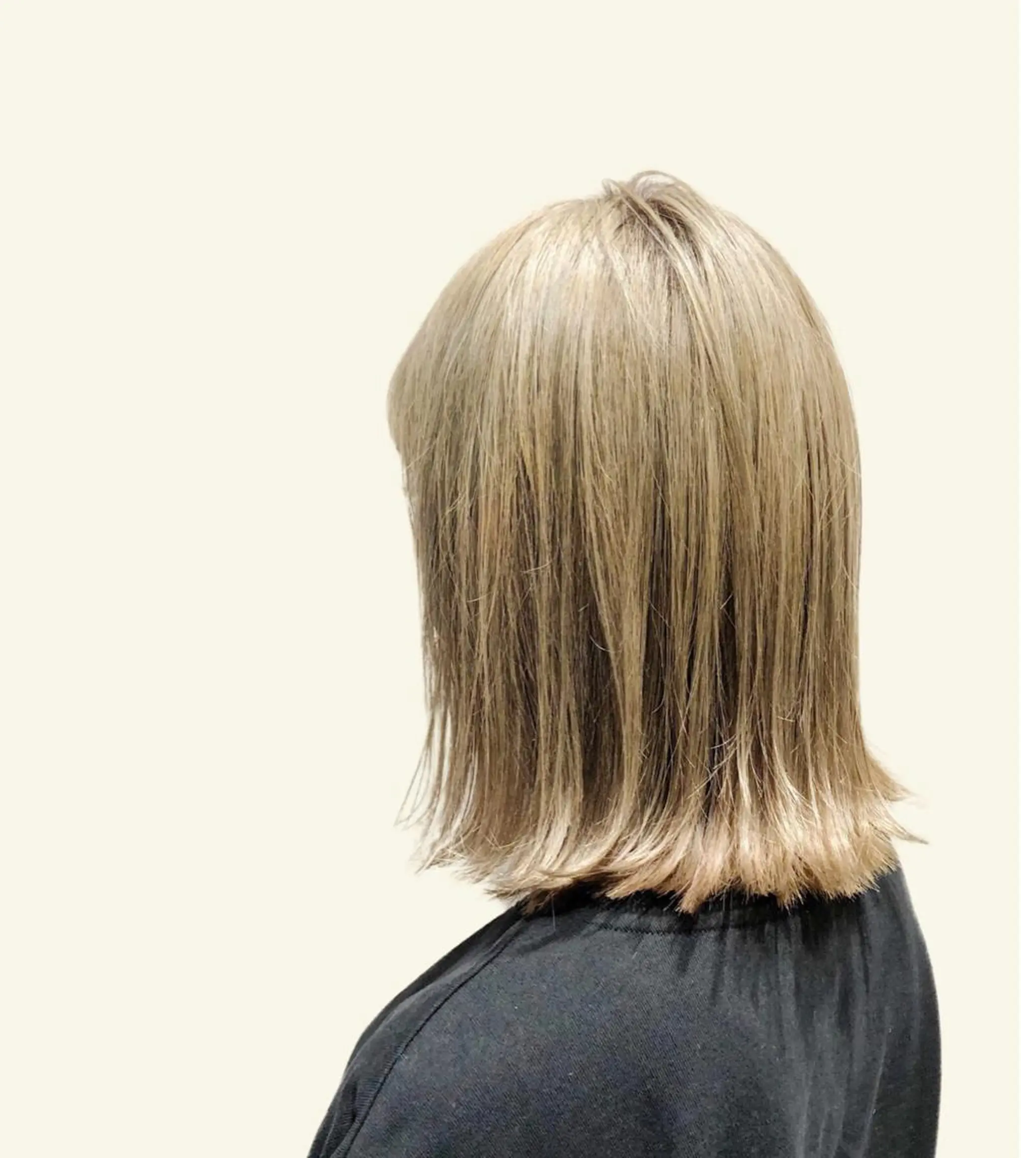 ショート カラー ケアブリーチ /髪質 改善/古橋圭史郎のヘアスタイル