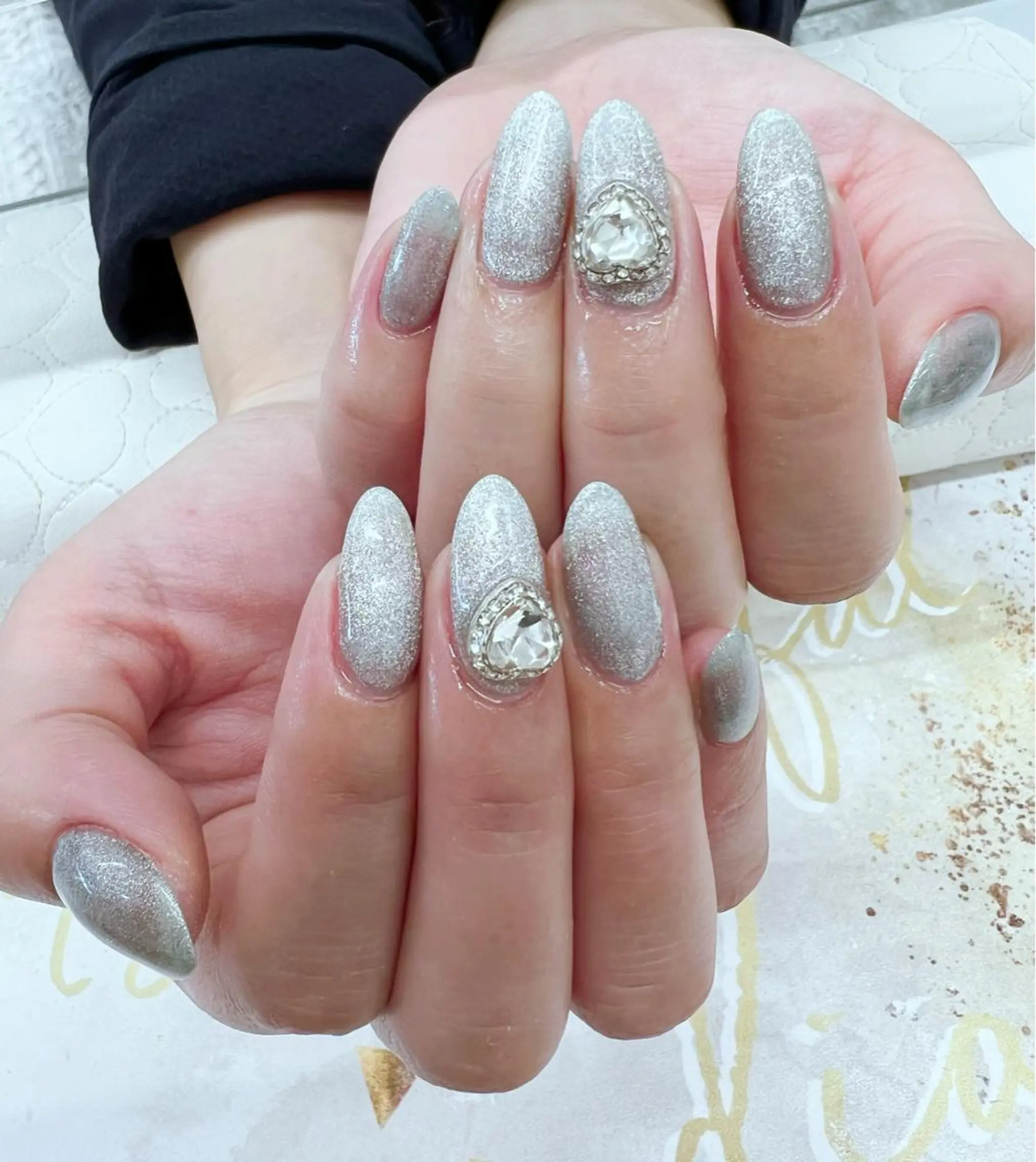 ネイル マグネットネイル Y nailのネイルデザイン