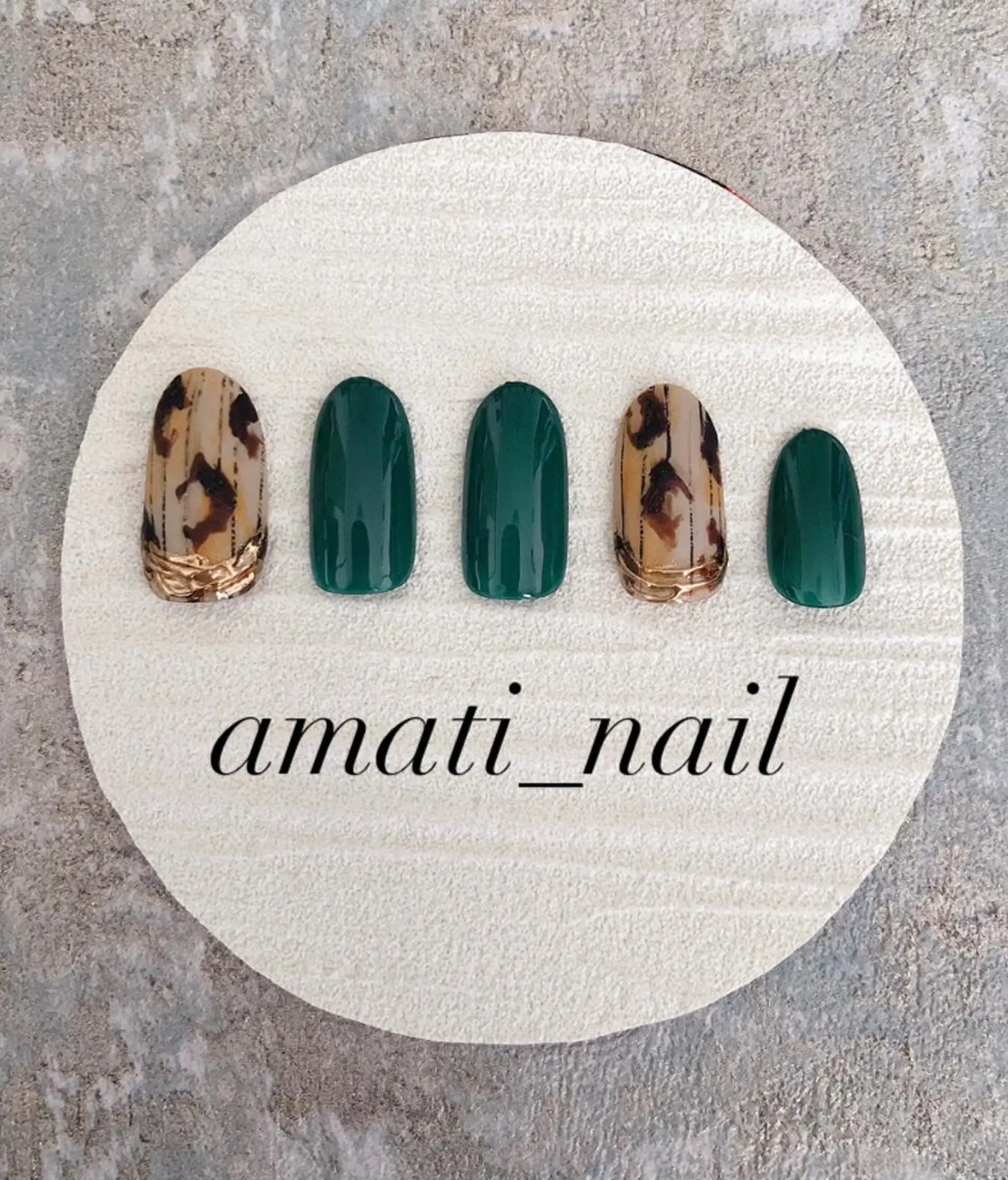 ネイル アニマル柄 ジェルネイル シンプルネイル amati_nail TAKAKOのネイルデザイン