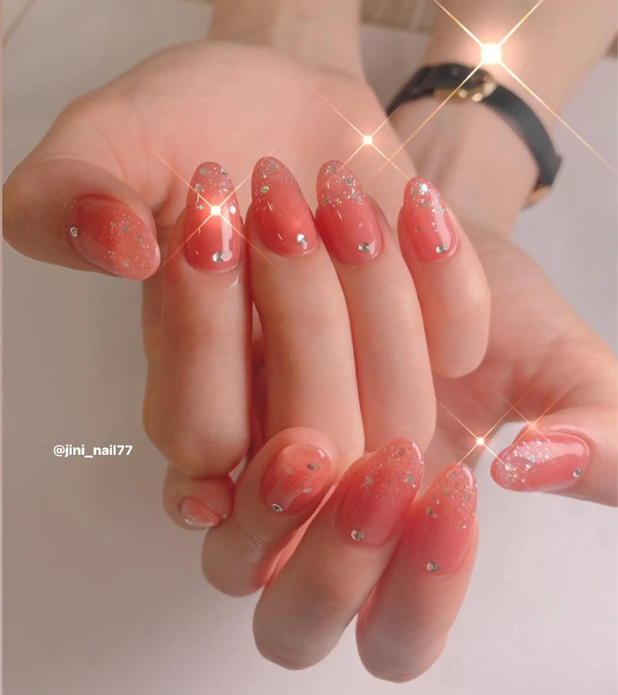 ネイル JINI NAIL所属・ジニ ネイルのネイルデザイン