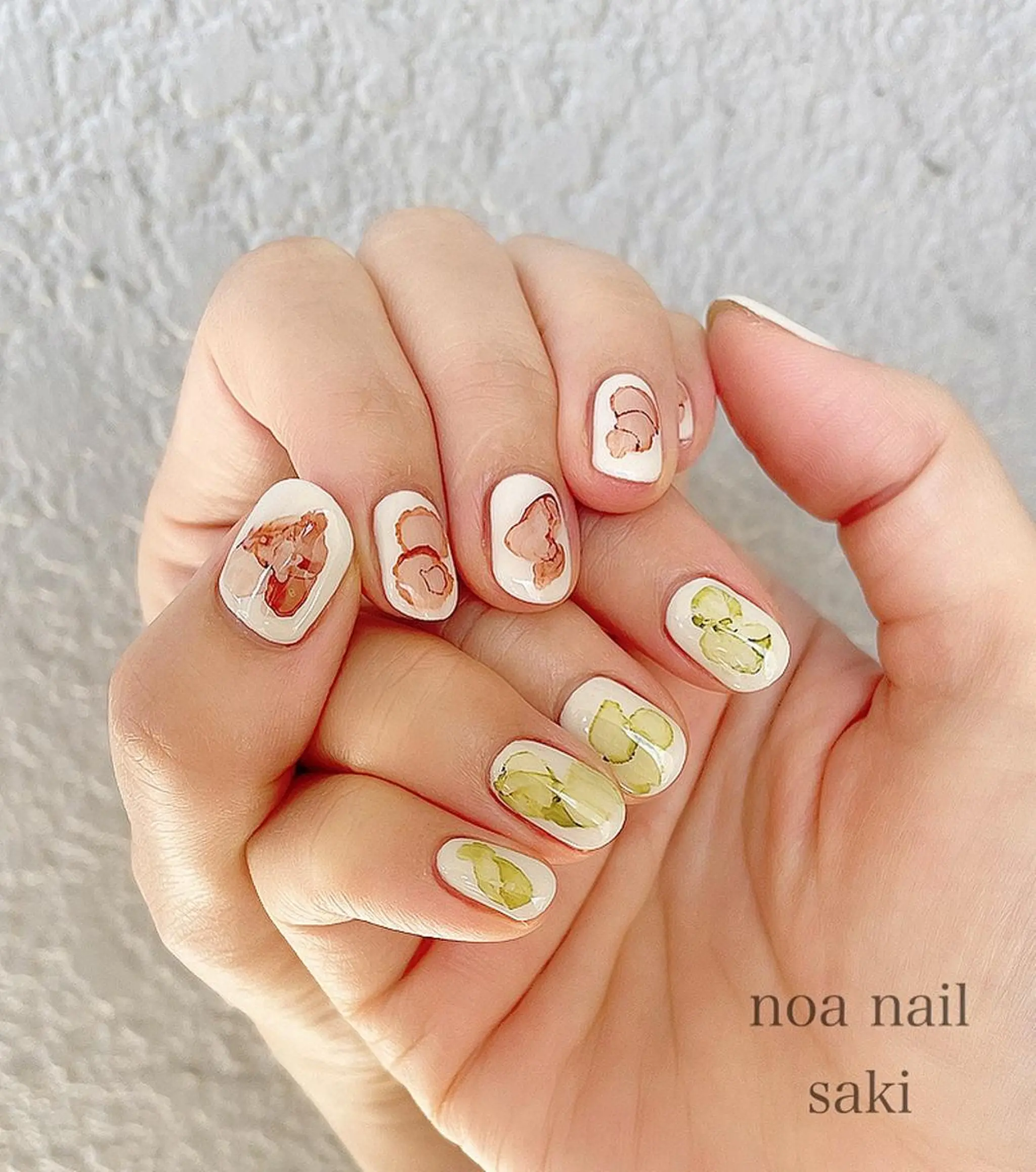 ネイル アートネイル オーロラネイル ジェルネイル 氷ネイル・うるうるネイル 韓国ネイル nailsalon noa所属・nailsalon noaのネイルデザイン