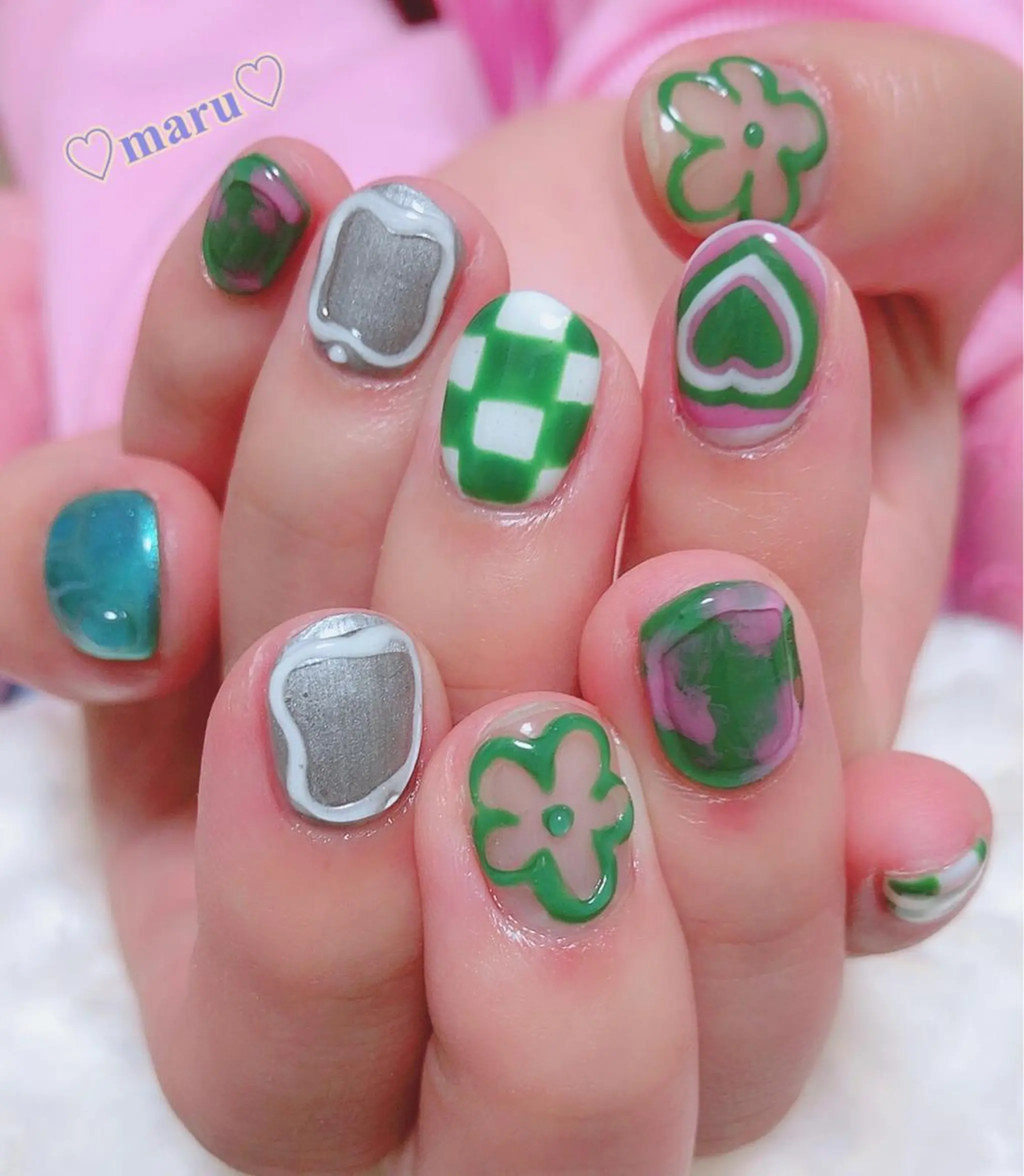 ネイル ハンドネイル フットネイル まるみ ♡のネイルデザイン