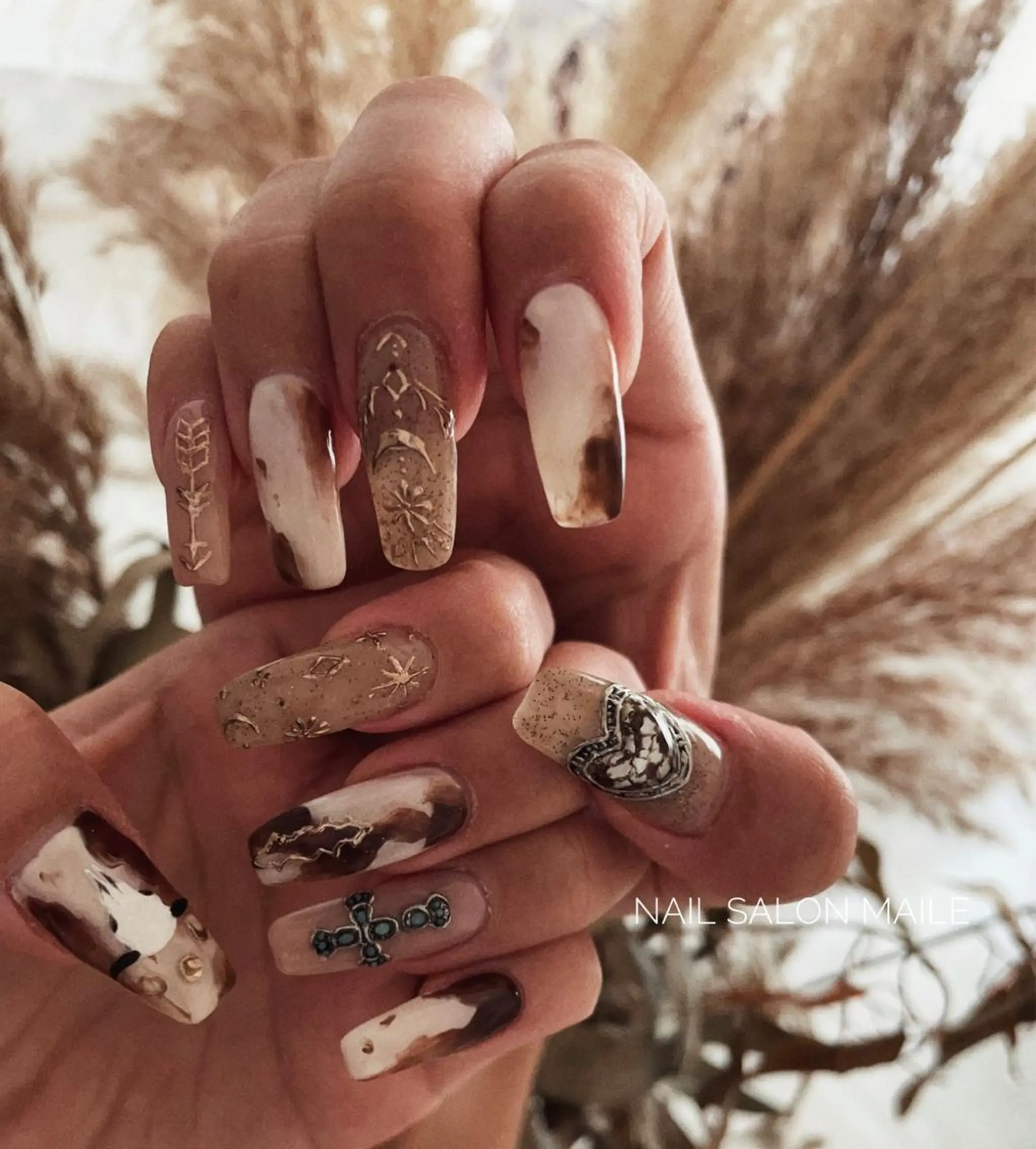 ネイル アートネイル nailsalonmaile所属・nail salon maile☽のネイルデザイン