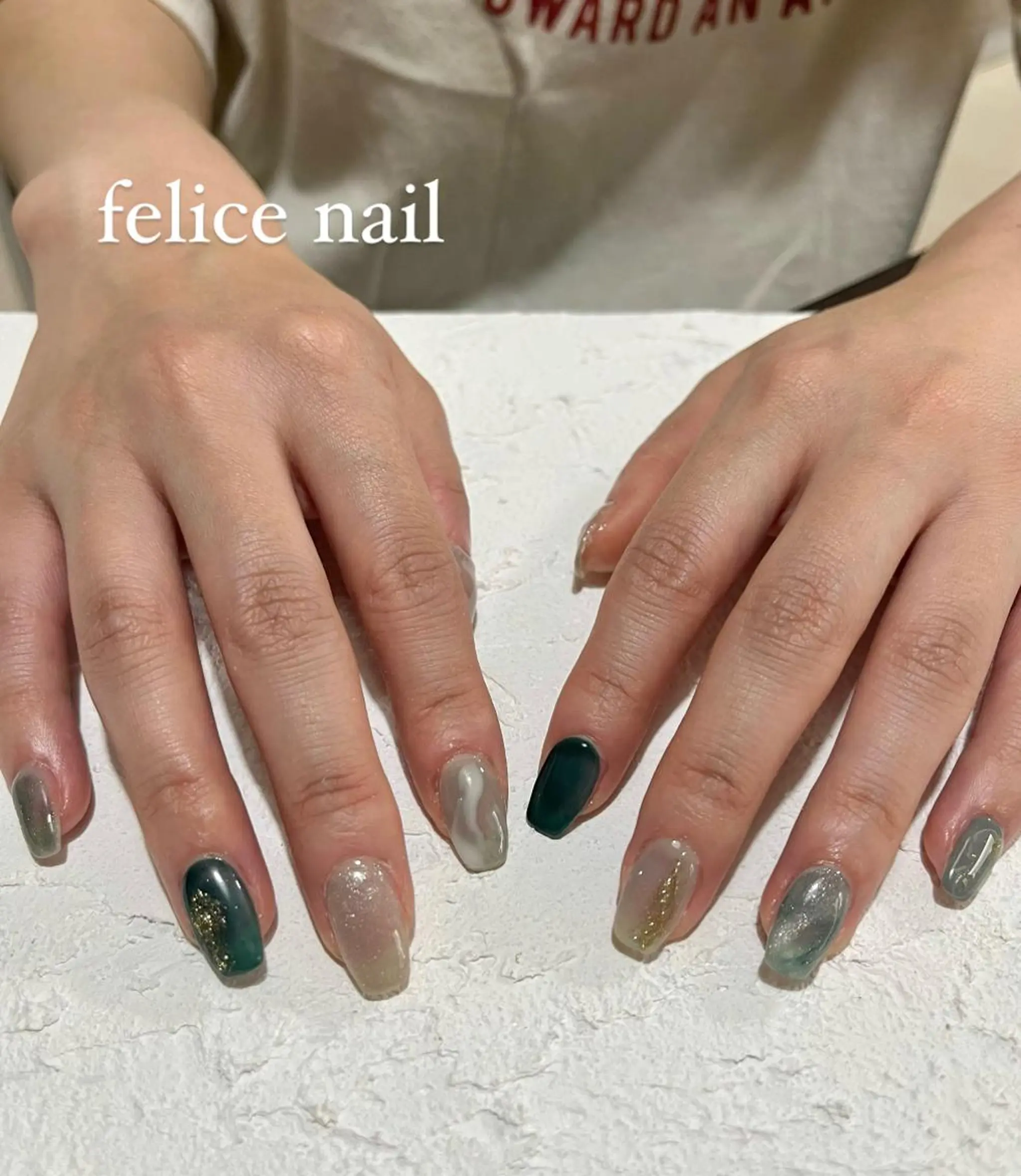 ネイル ブルー ニュアンスネイル felice nailのネイルデザイン