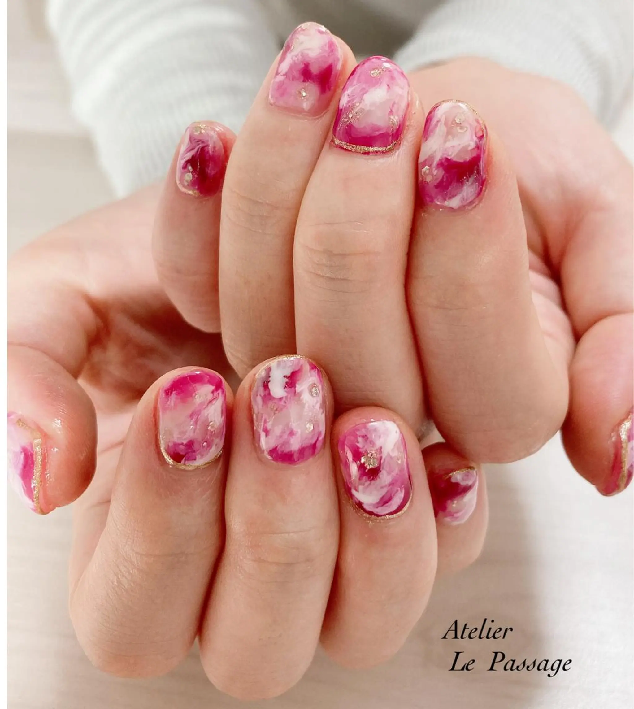 ネイル ジェルネイル ラメ(グリッター) ニュアンスネイル パラジェル ピスタチオネイル Atelier Le Passage所属・h nakatsukaのネイルデザイン