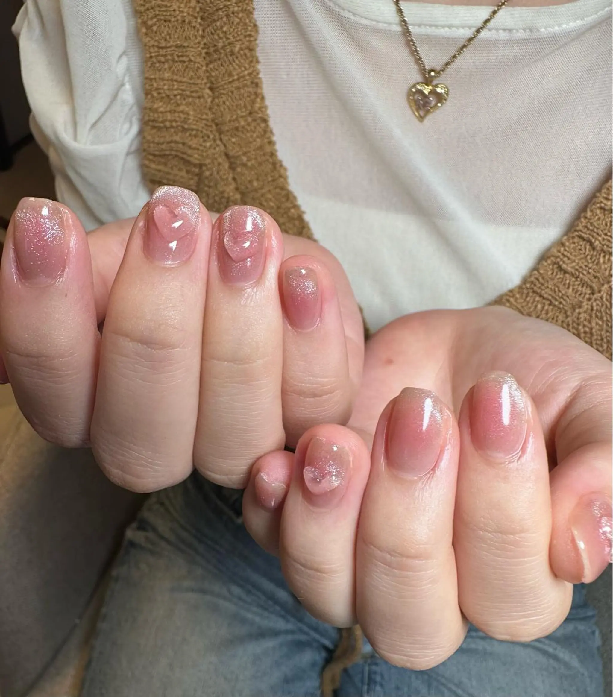 ネイル ニュアンスネイル ハンドネイル ハンドケア Atelier Ariのネイルデザイン