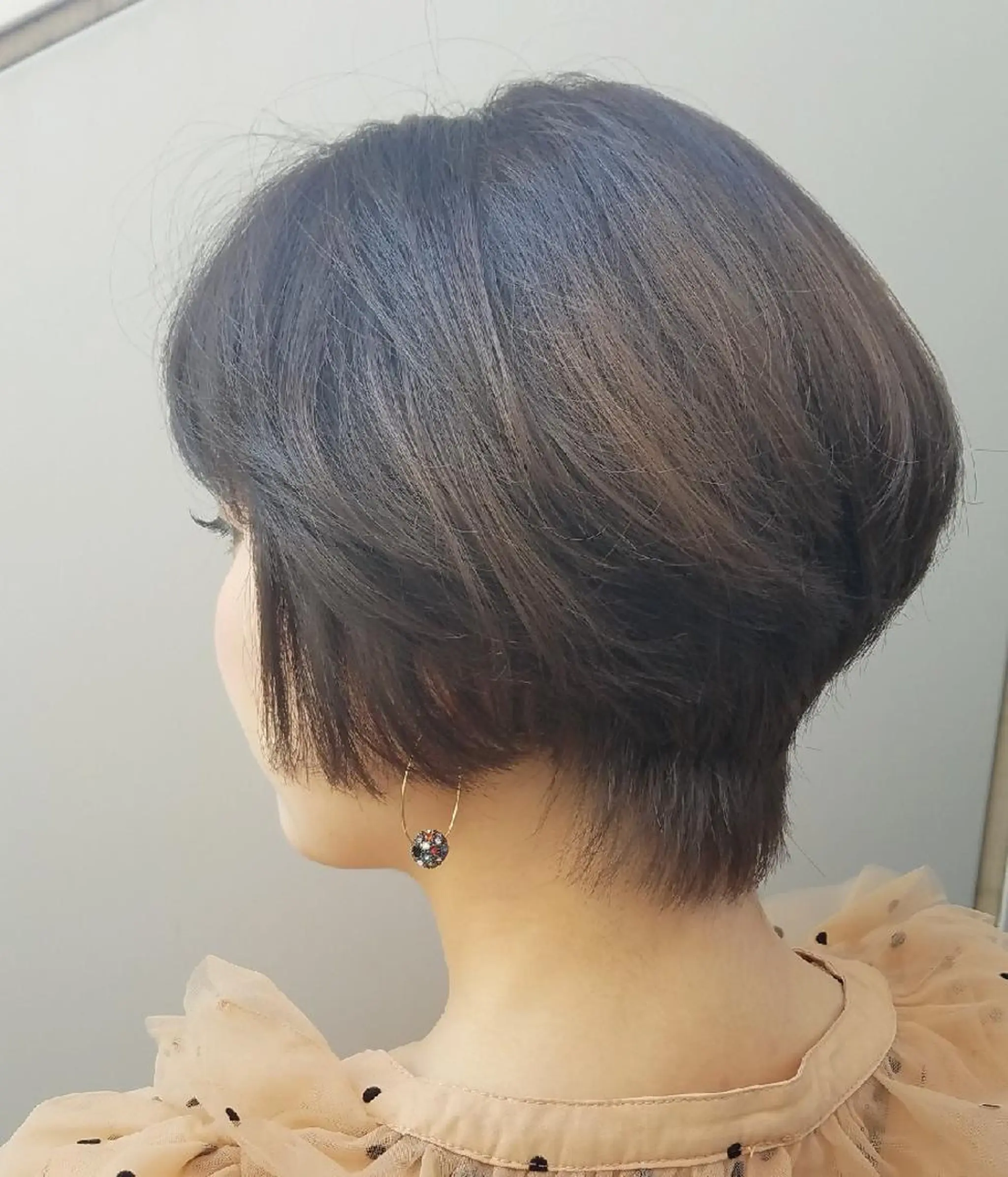 ショート カラー アッシュ ショートヘア grow上野御徒町【グロウ】所属・ブリーチ・ハイトーン 特化🎉内山のヘアスタイル