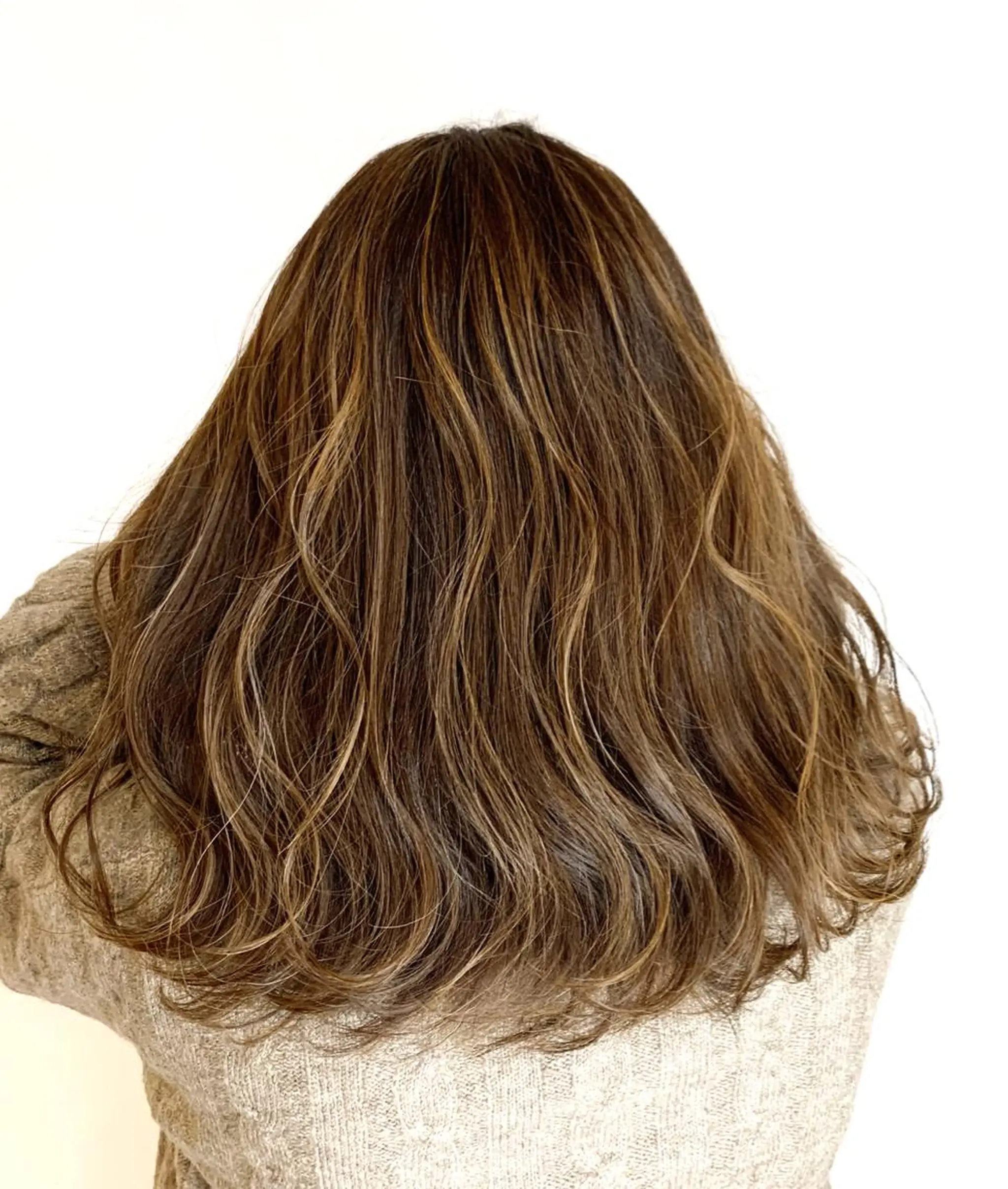 ミディアム 外国人風カラー ハイライト ヘアカラー トリートメント ヘアセット ❤️千葉県代表❤️ 店長❤️柿本翔一朗のヘアスタイル