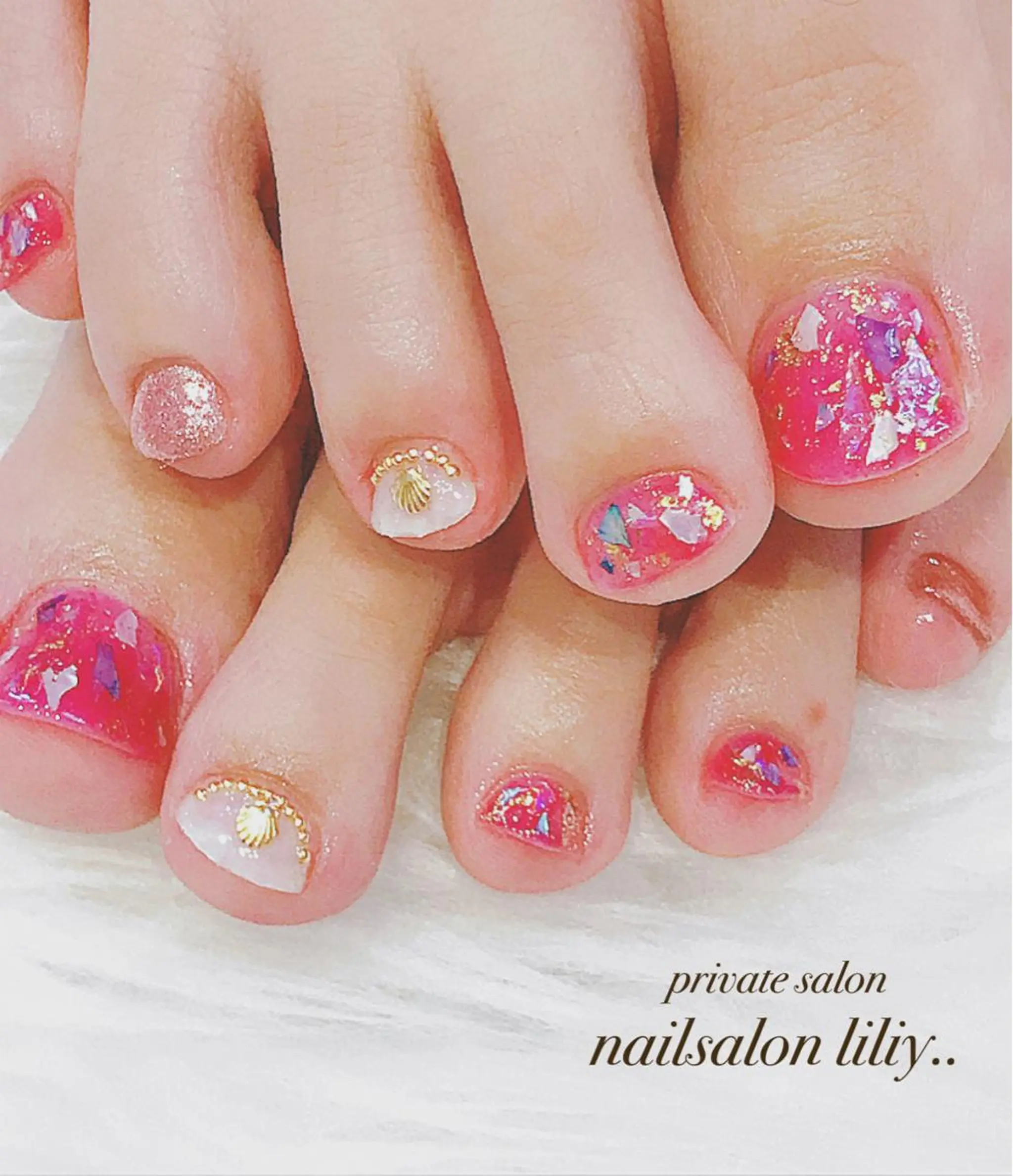 ネイル TERAI ERINAの眉毛・アイブロウイメージ