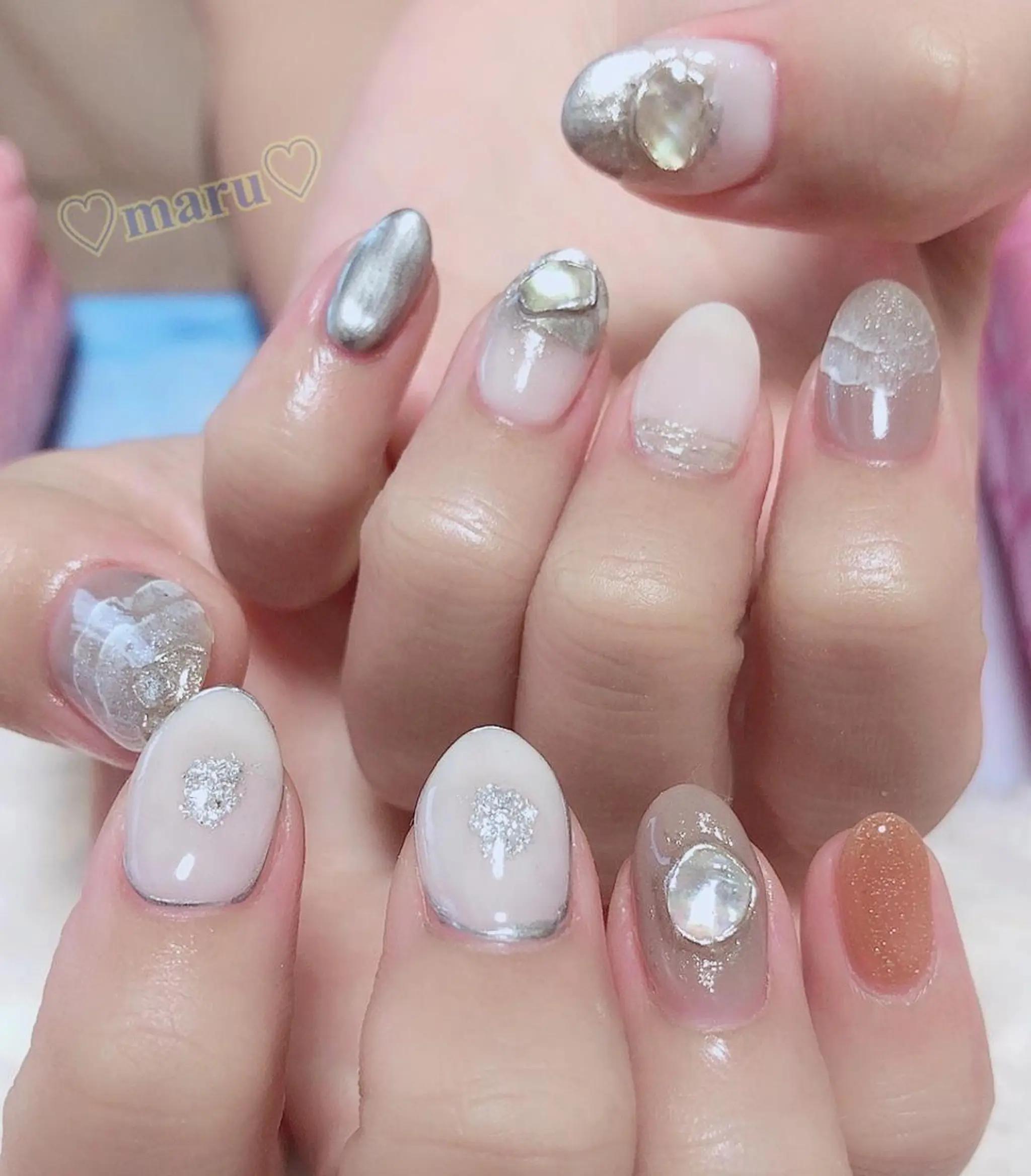 ネイル ハンドネイル フットネイル まるみ ♡のネイルデザイン