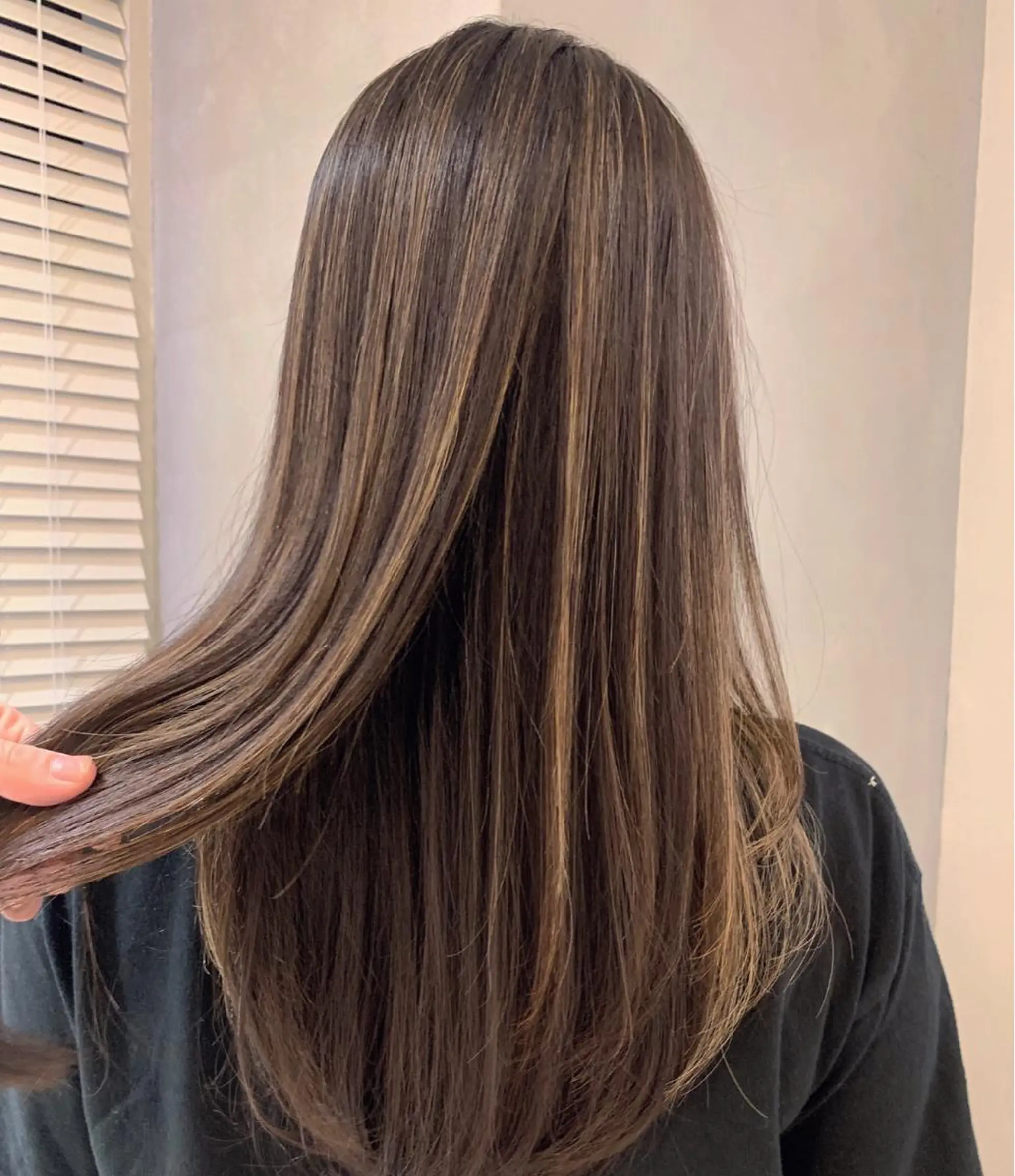 セミロング ハイライト 縮毛矯正 Pēji所属・松村 総のヘアスタイル