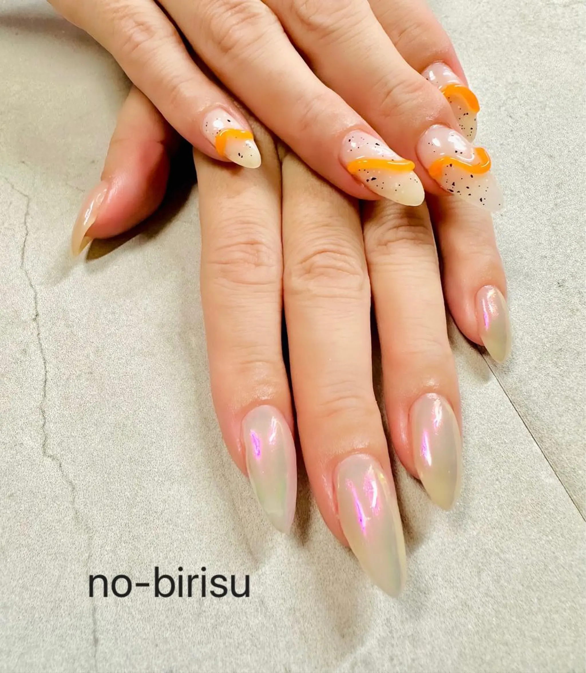 ネイル ミラーネイル ハンドネイル no-birisu nailのネイルデザイン
