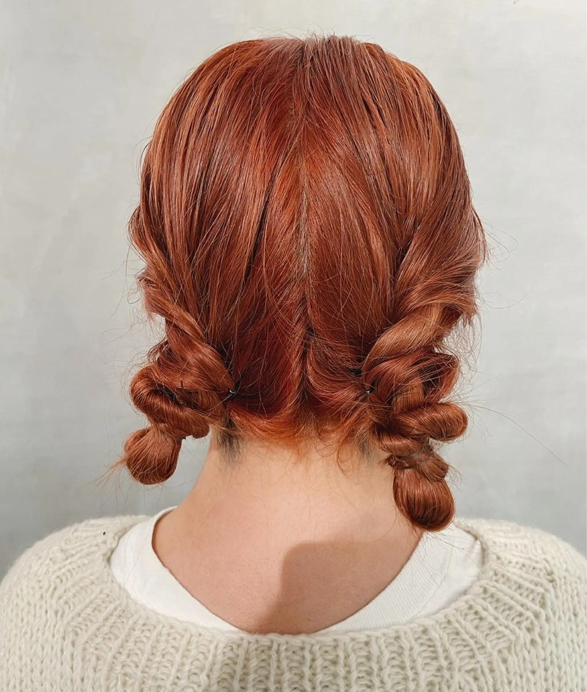 セミロング 赤みオフの透明感職人 /ケア重視の美髪施術のヘアスタイル