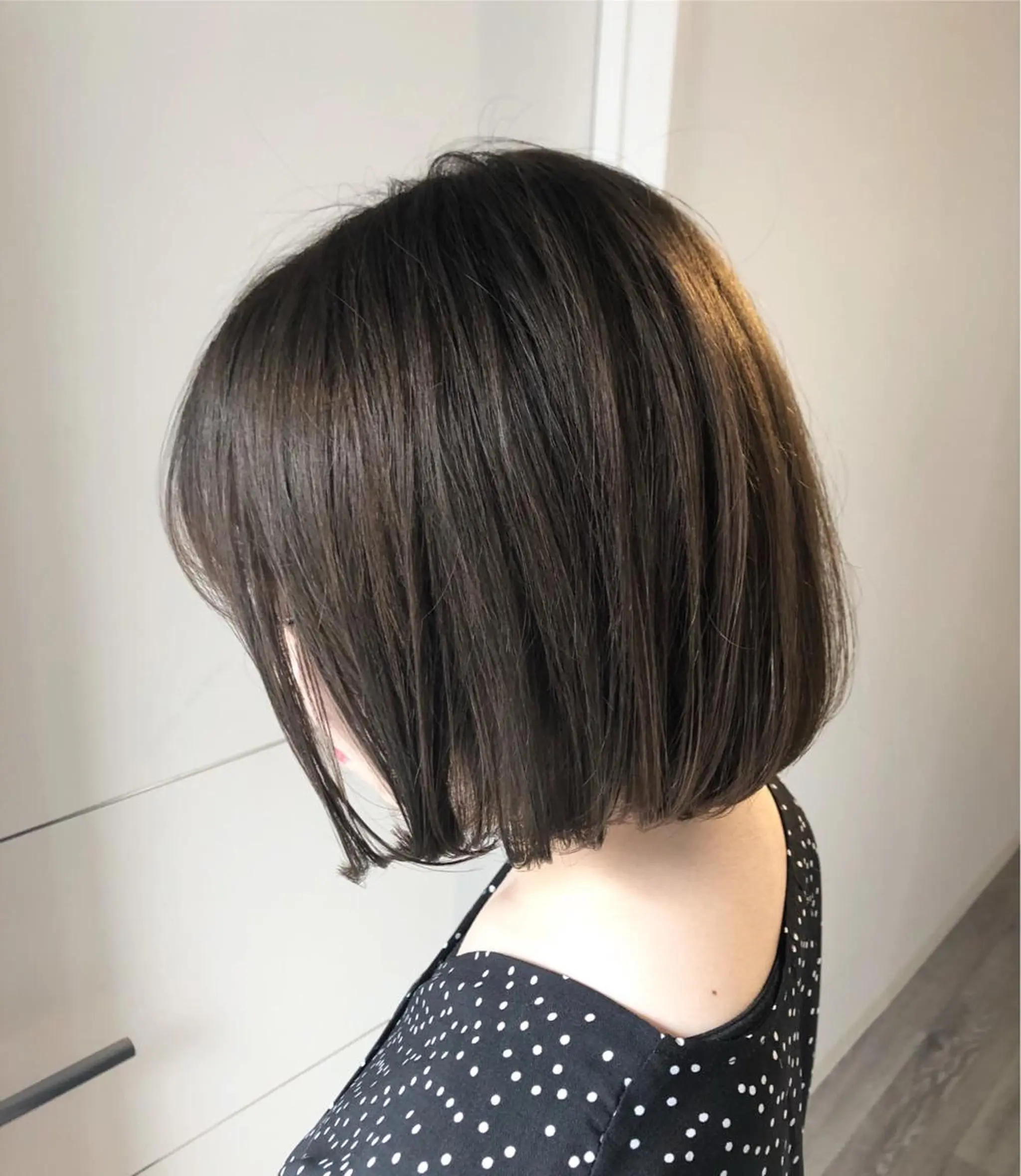 ショート カラー アッシュ ボブ カット ヘアカラー Le/a谷町 野上幹太のヘアスタイル