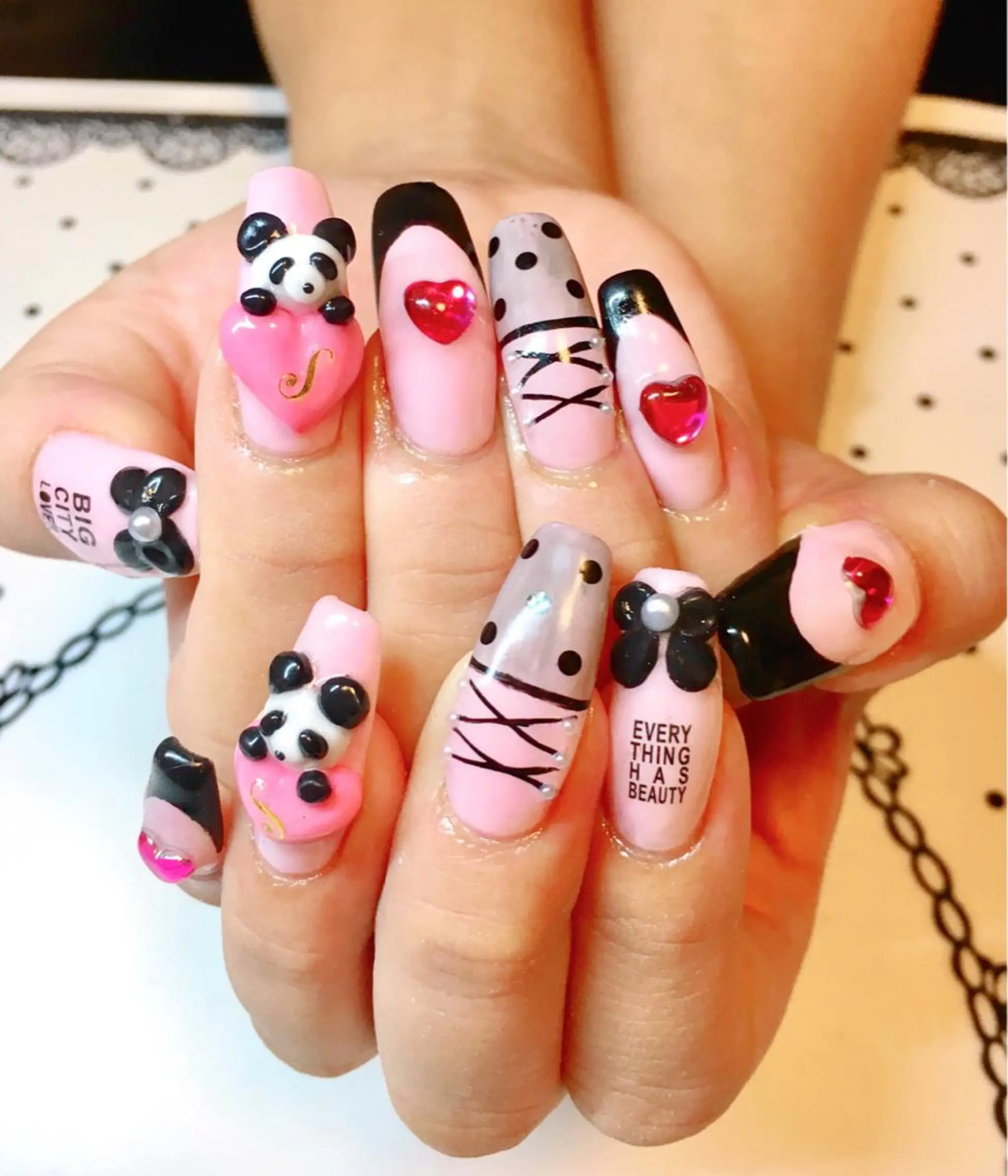 ネイル nailsalon sugarr所属・nailist cocoのネイルデザイン
