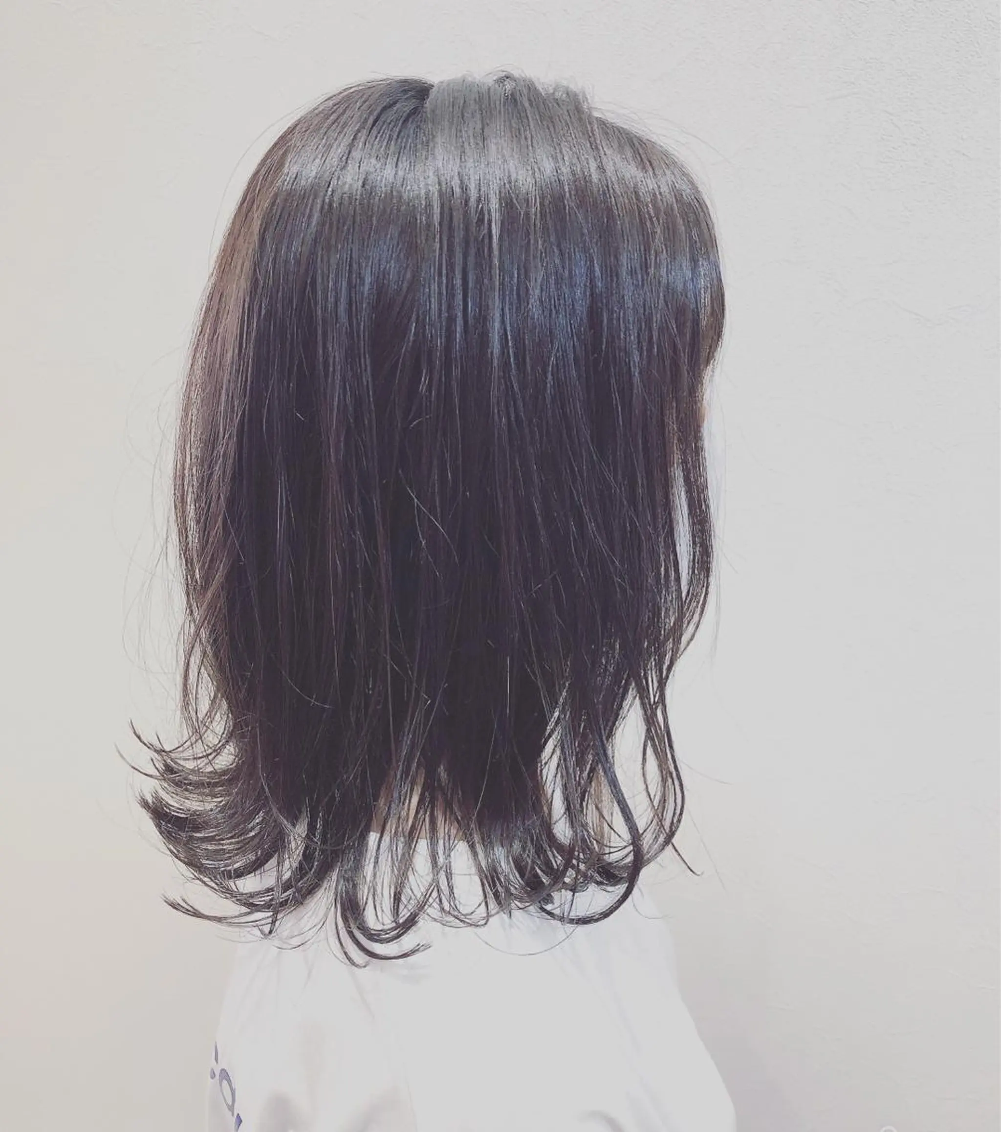 ミディアム カラー 山本瑞己 （ヤマモトミズキ）のヘアスタイル