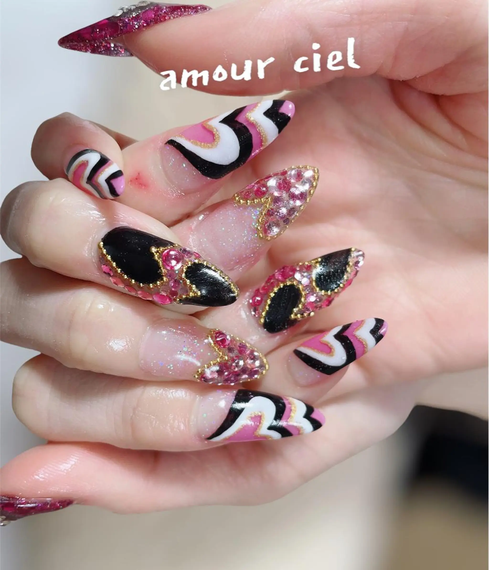 ネイル amour ciel所属・amour ciel あゆみ…☺︎のネイルデザイン