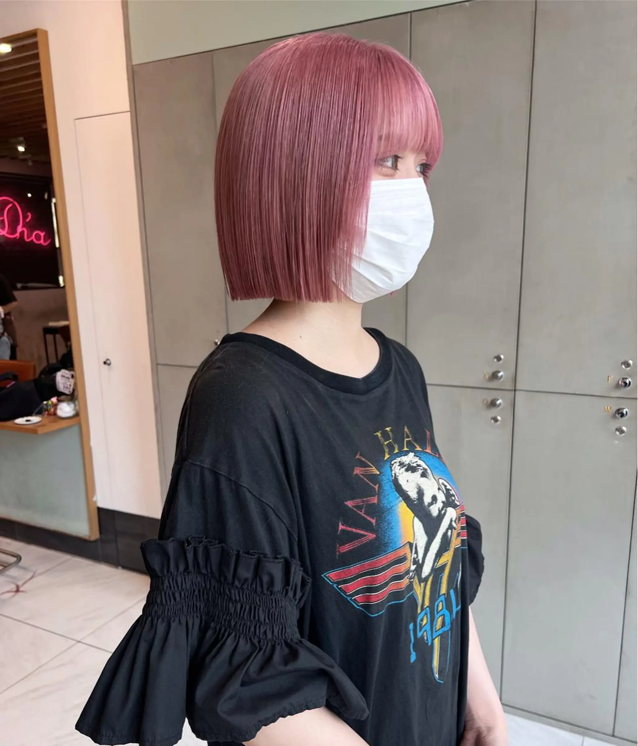 ショート ヘアカラー D'na ディーナのヘアスタイル