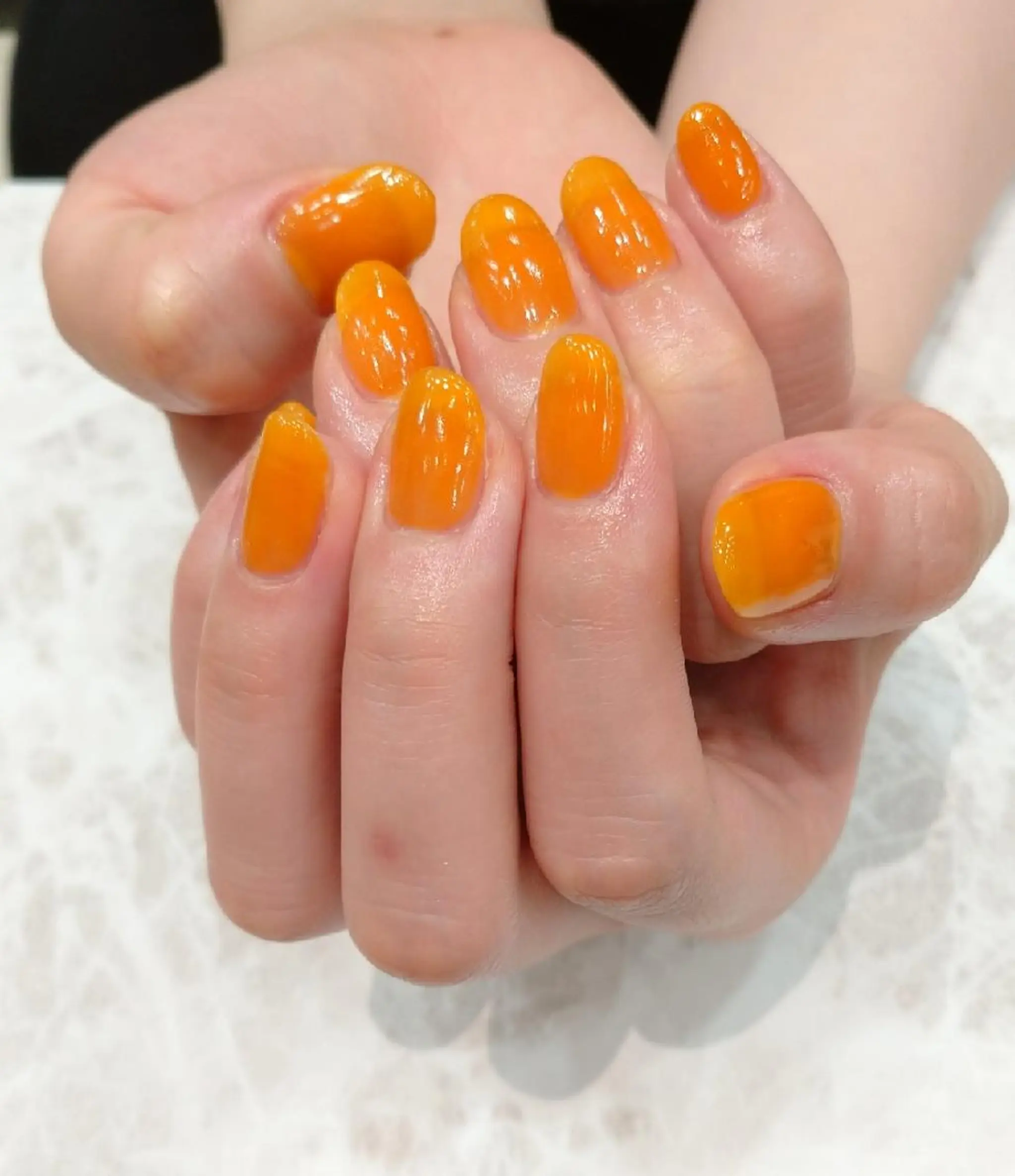 ネイル オレンジ ハンドネイル 會田 瑠衣のネイルデザイン