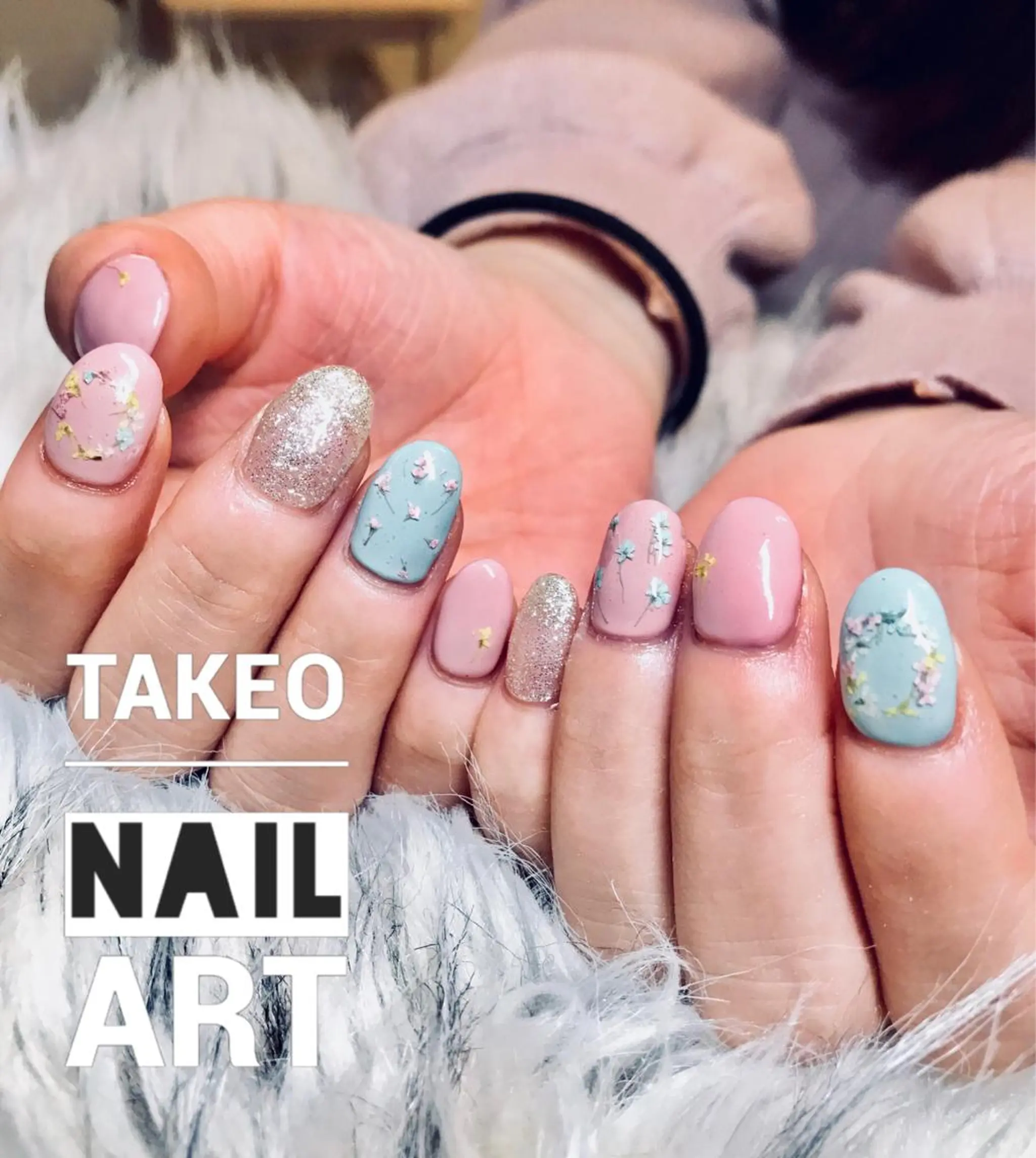 ミディアム ネイル フラワーネイル nail&eye Aoのマツエク・マツパデザイン