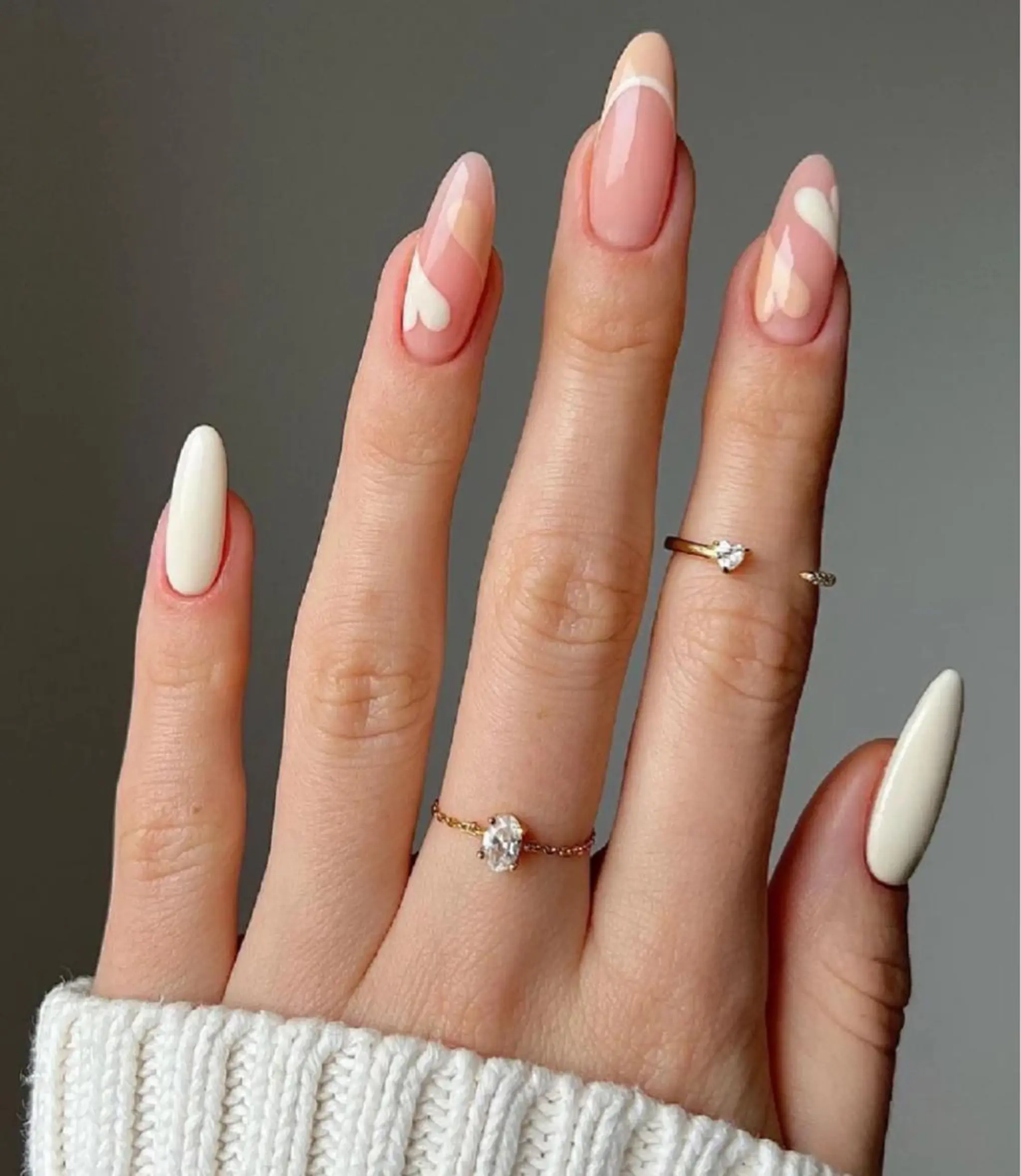 ネイル アイブロウ 眉カラー 眉毛ワックス脱毛 クリアネイル 長さ出し フットネイル 大塚眉毛|ハンドケア |肌管理の眉毛・アイブロウイメージ