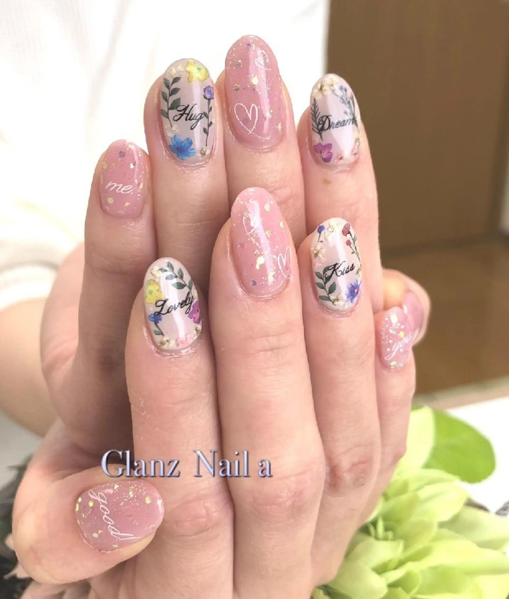 ネイル Glanz  Nail aのネイルデザイン