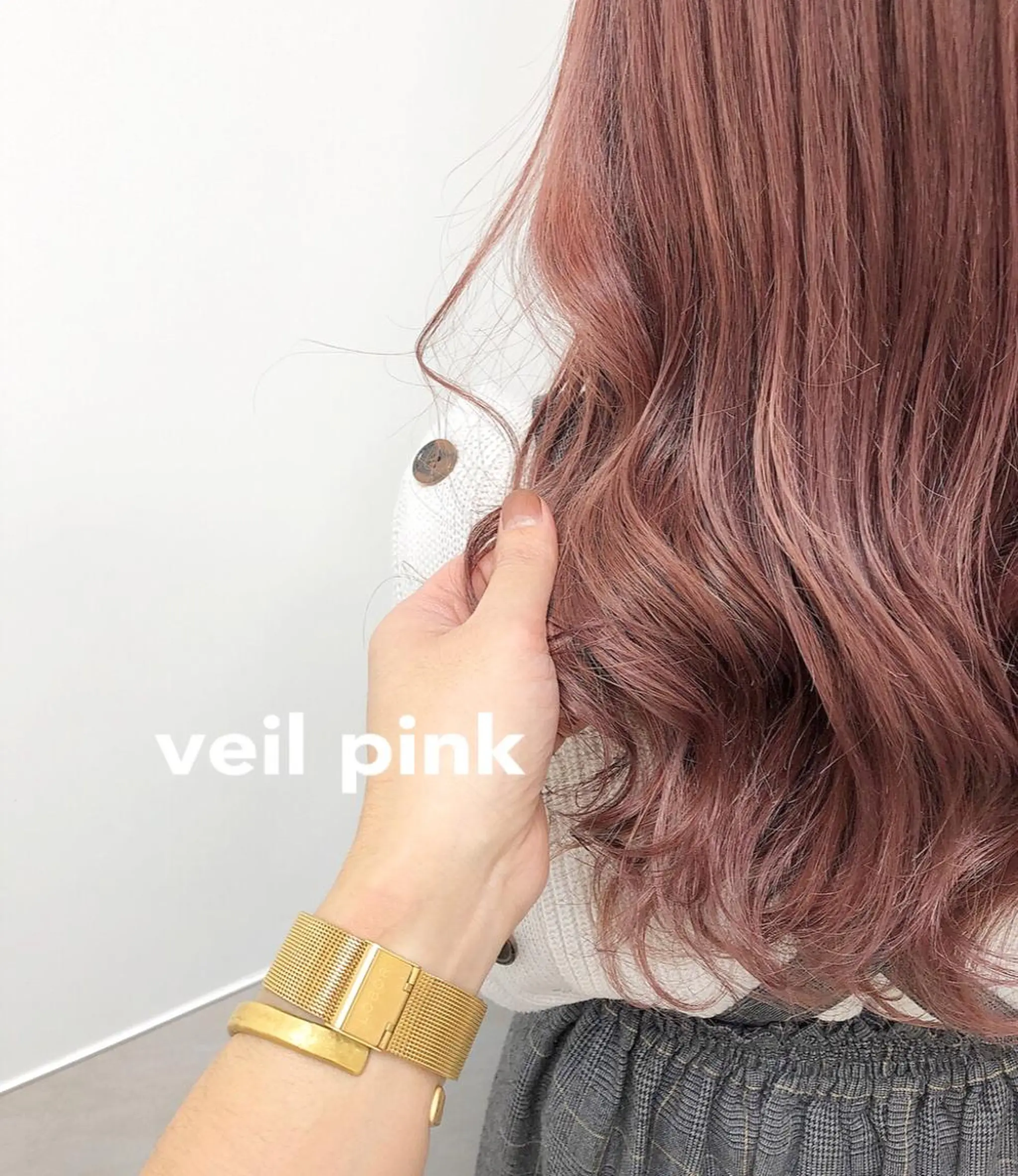 ロング カラー ブリーチ ピンクカラー autre所属・大久保 ひでなりのヘアスタイル