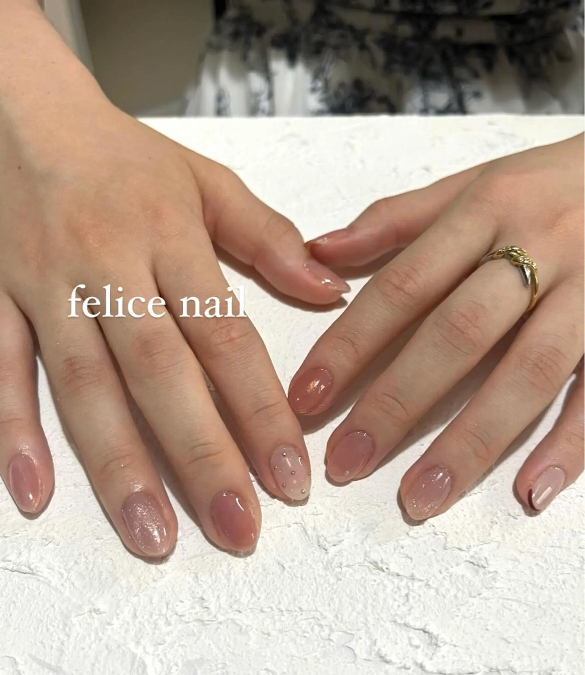 ネイル ジェルネイル ガーリー マグネットネイル ニュアンスネイル オフィスネイル felice nailのネイルデザイン